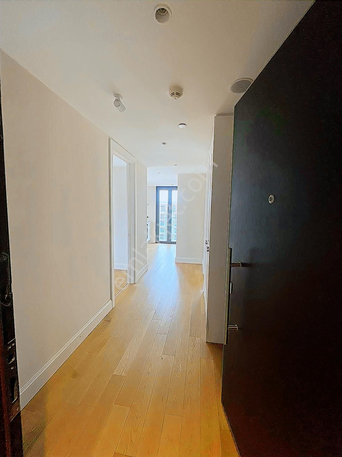 Çiğdem Emlak'tan Büyükyalı Da Deniz Manzaralı 2+1 Kiralık Daire - Görsel 17