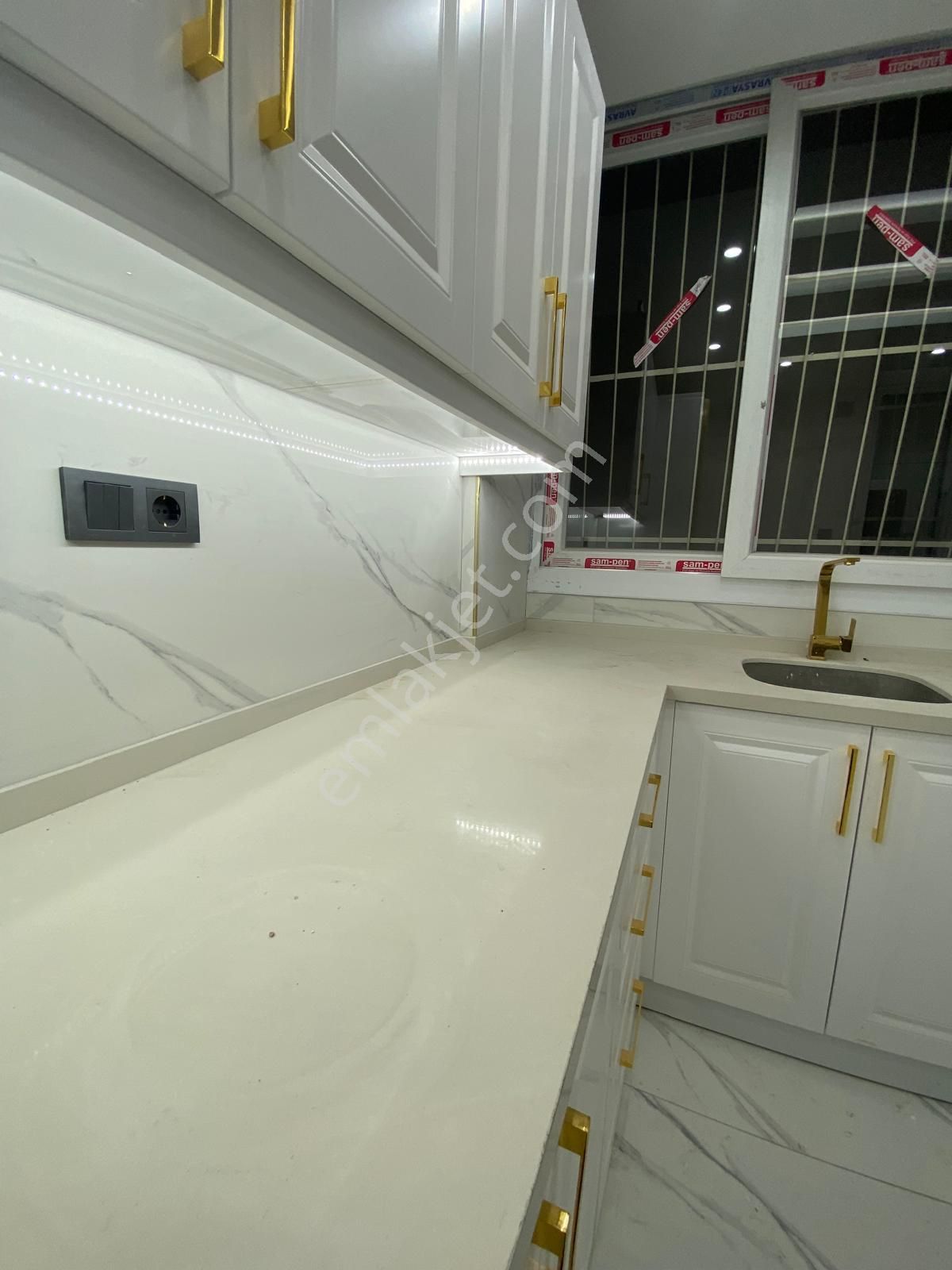 3+1 Toros 4-1katı İçi Full+full Yapılı Doğu Cephe Hasarsız Kapalı Mutfak Ankastre - Görsel 10