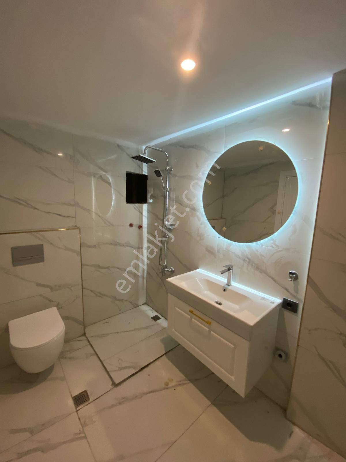 3+1 Toros 4-1katı İçi Full+full Yapılı Doğu Cephe Hasarsız Kapalı Mutfak Ankastre - Görsel 17