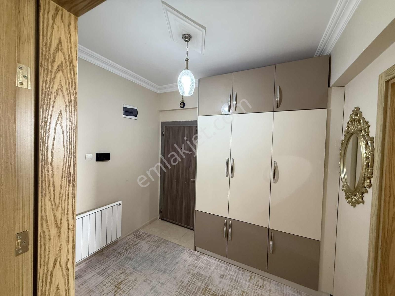 Doğukent'te Acil Satılık Arakat 3+1 - Görsel 10