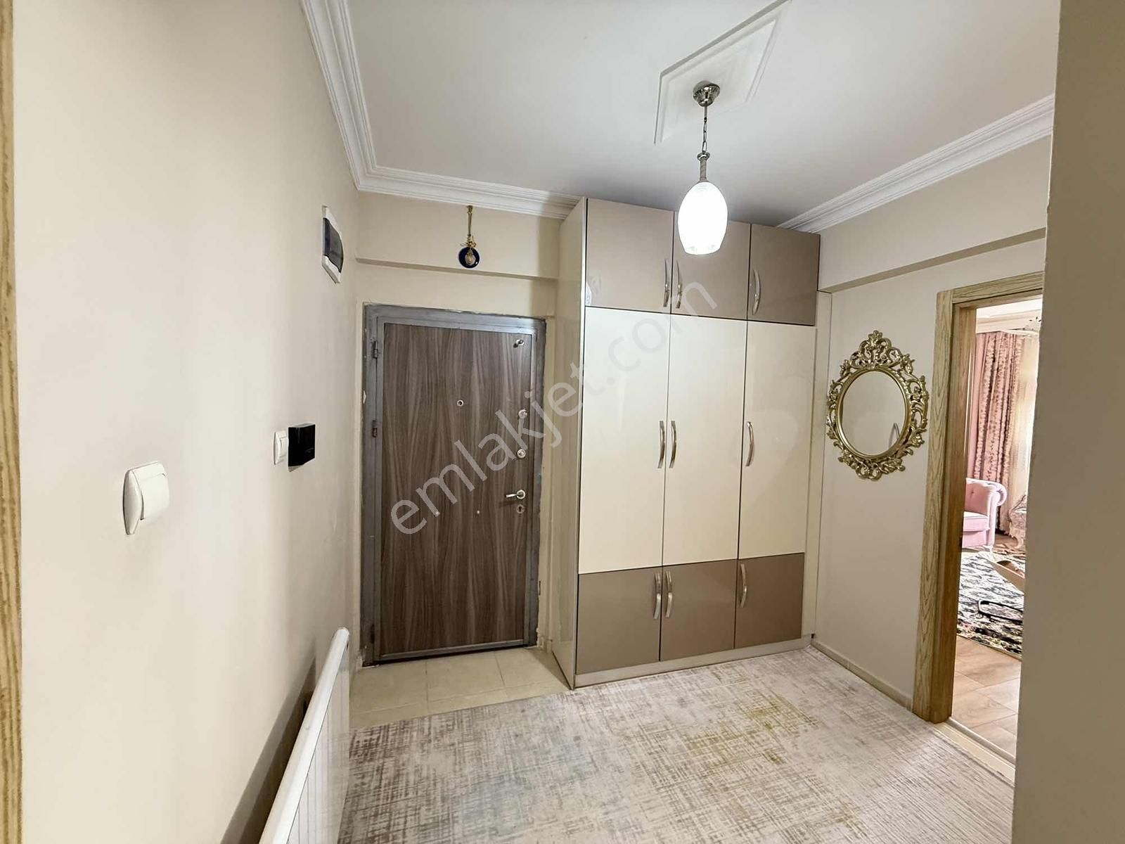 Doğukent'te Acil Satılık Arakat 3+1 - Görsel 16