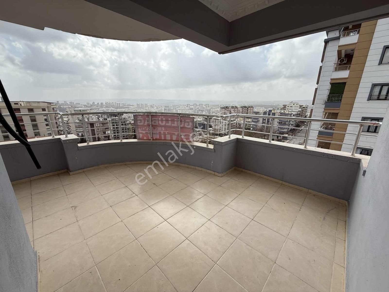 Doğukent'te Acil Satılık Arakat 3+1 - Görsel 13