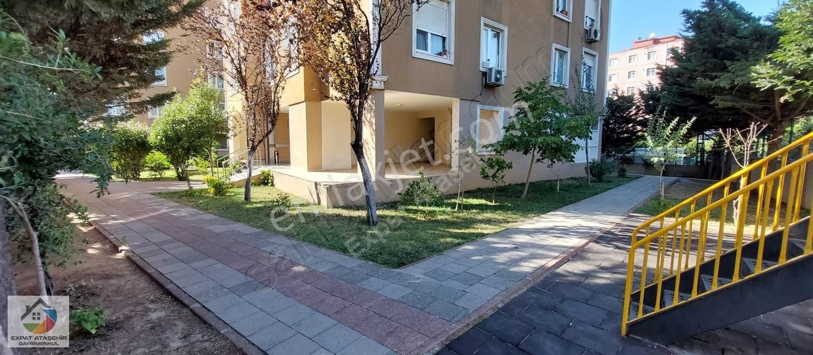 Ataşehir Let's Club Bitişiği Geniş Oturuma Hazır Boş 3+1 140m2 - Görsel 19