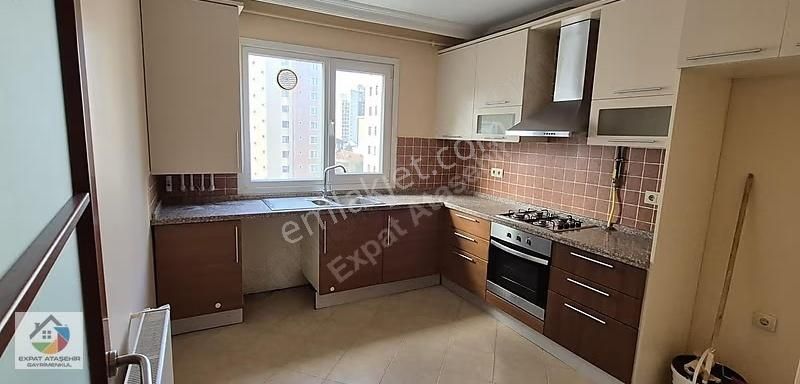 Ataşehir Let's Club Bitişiği Geniş Oturuma Hazır Boş 3+1 140m2 - Görsel 2