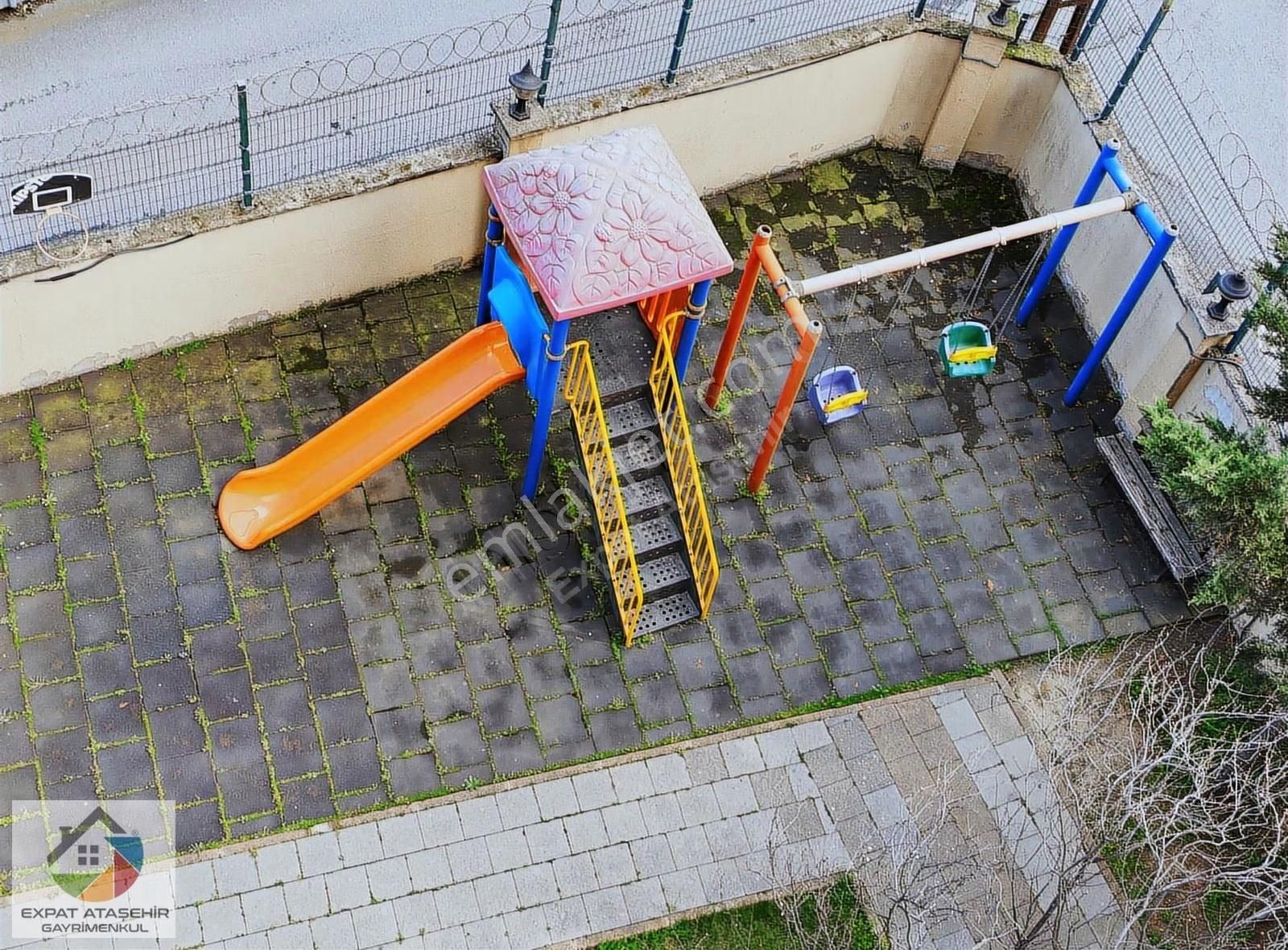 Ataşehir Let's Club Bitişiği Geniş Oturuma Hazır Boş 3+1 140m2 - Görsel 26