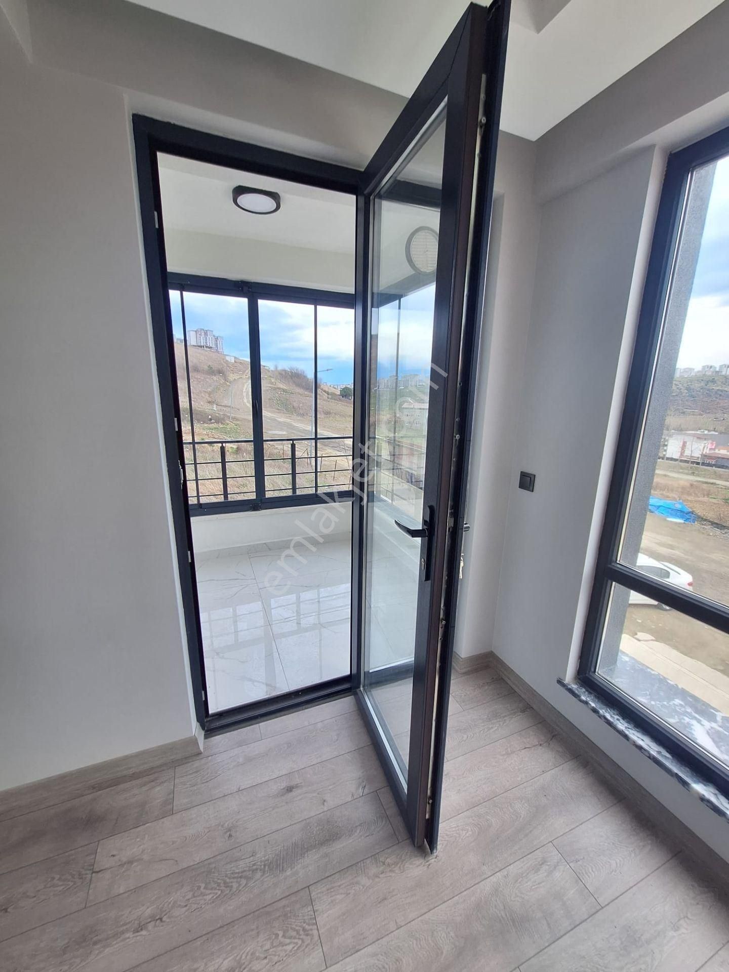 Samsun Alaçam Caddesi Satılık 1+1 Lüks Daire | Sıfır, Mobilyalı, Yerden Isıtmalı, Krediye Uygun - Görsel 31