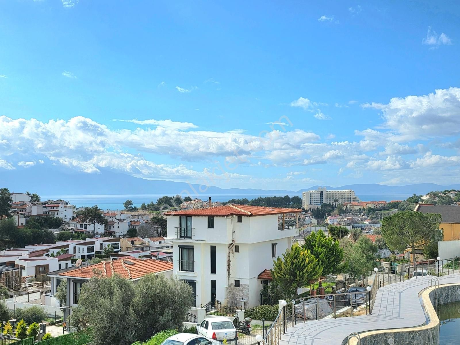 Kuşadası Kadınlar Denizinde Manzaralı 3+1 Daire - Görsel 16