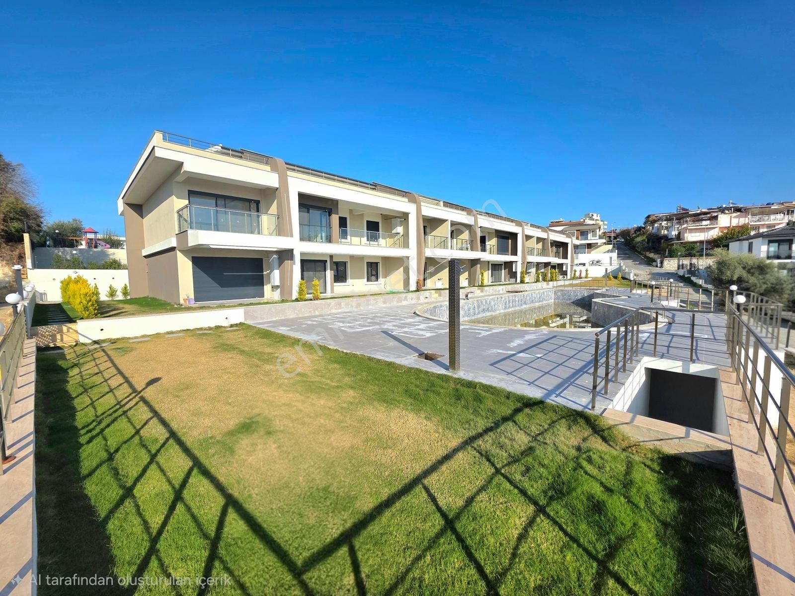 Kuşadası Kadınlar Denizinde Manzaralı 3+1 Daire