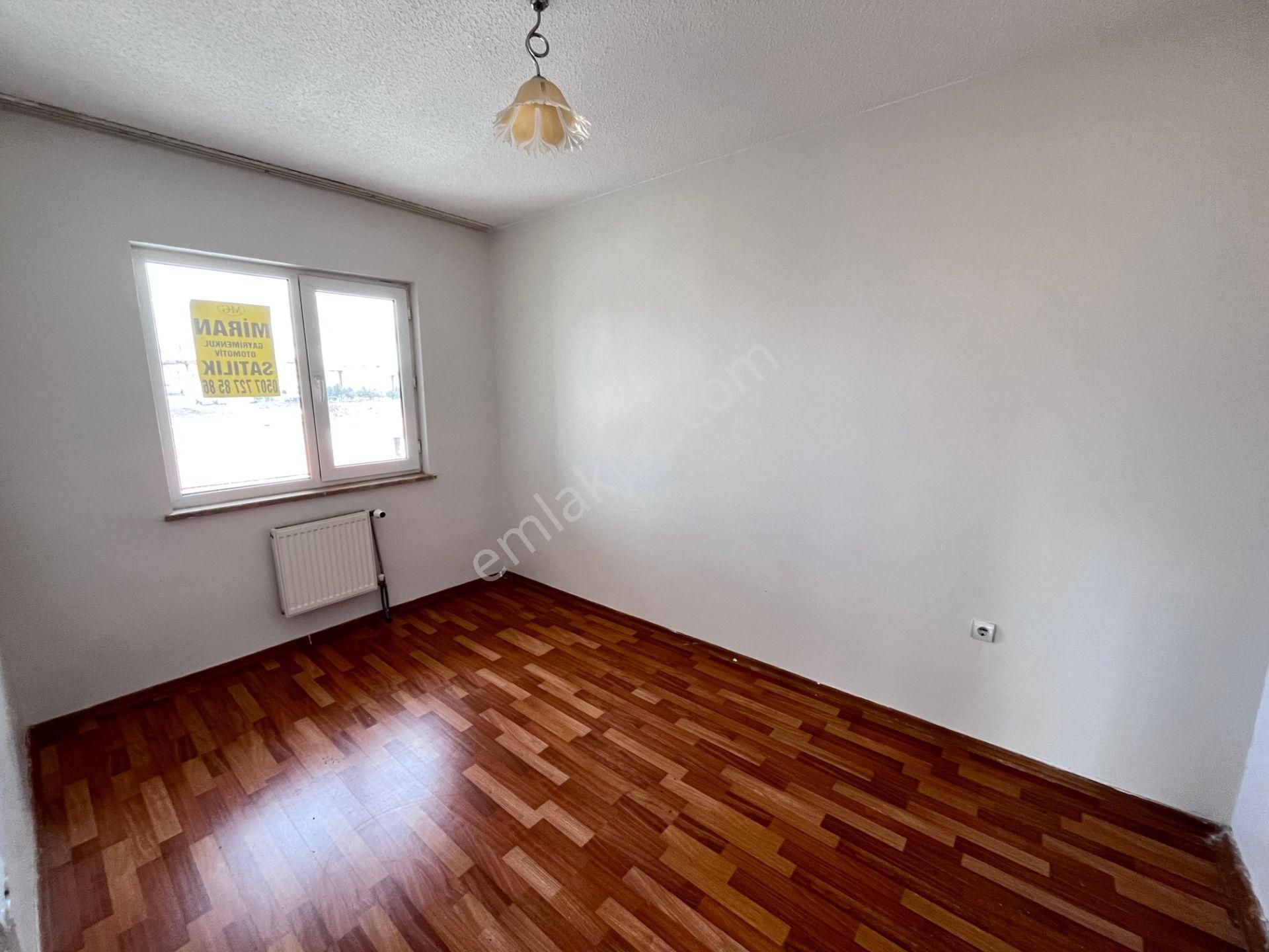 Toki Demokrasi Mah Satılık 65m Kare 2+1 Fırsat Daire - Görsel 5