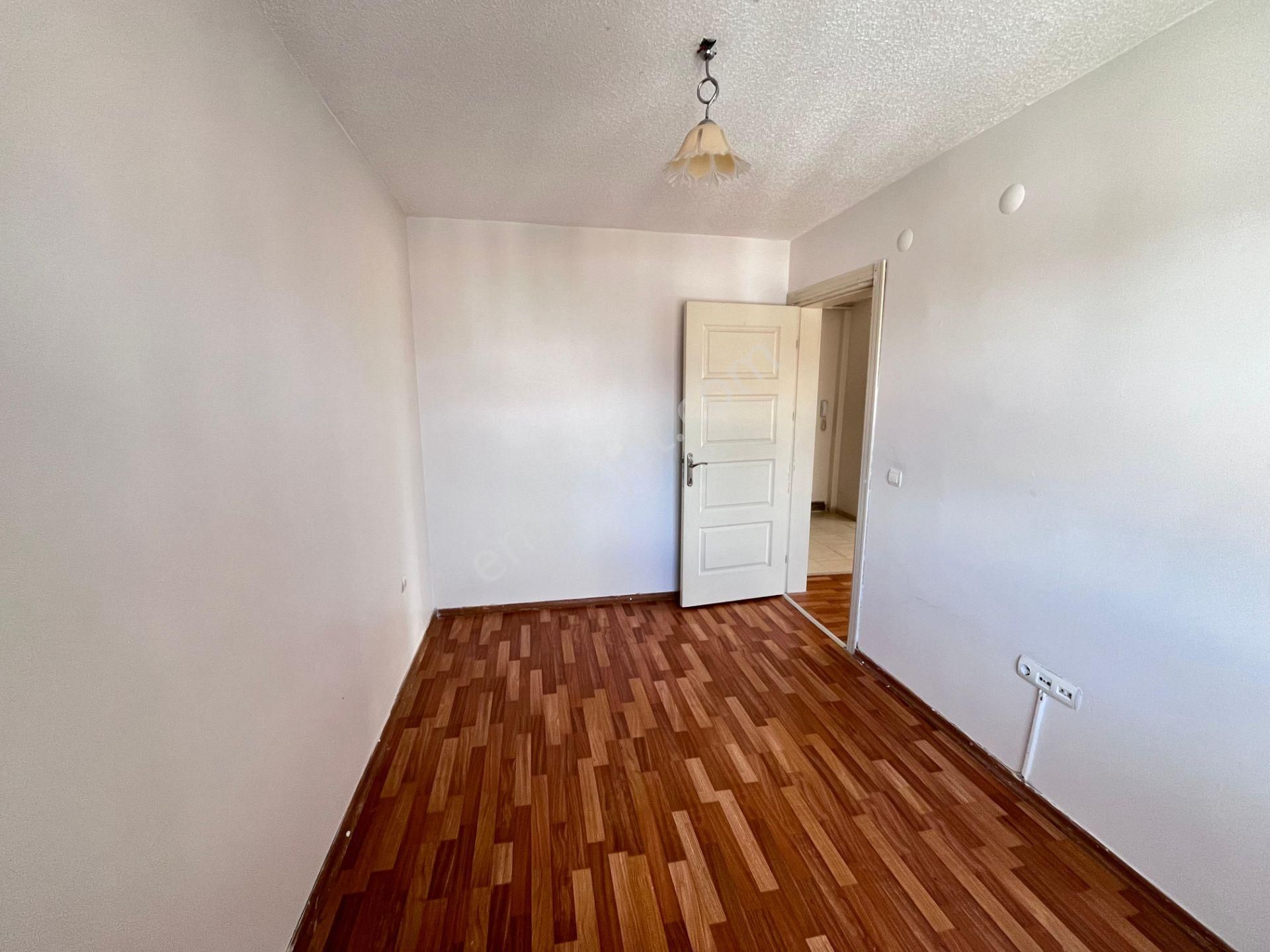 Toki Demokrasi Mah Satılık 65m Kare 2+1 Fırsat Daire - Görsel 6