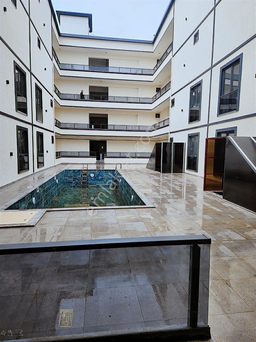 Başiskele Yaylacık Mah.1+1 Kiralık Dubleks Daıre - Görsel 8