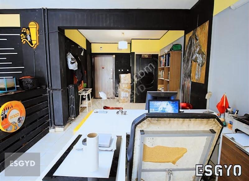 Esgyo'dan Doktorlar Cad. Üzerinde Ön Cephe Ara Kat Ofis-iş Yeri - Görsel 23