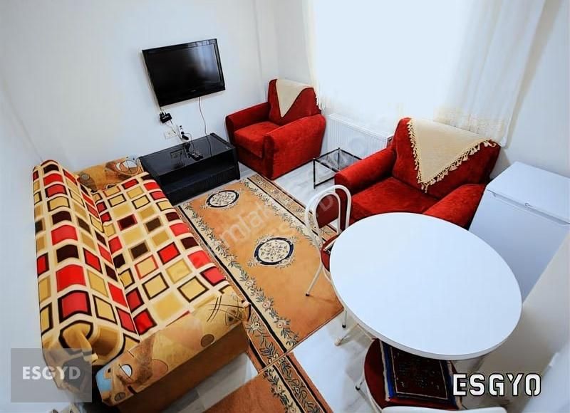 Esgyo'dan Sütlüce Mh Kısal Sk 2+0 Bakımlı Ve Eşyalı Daire - Görsel 18