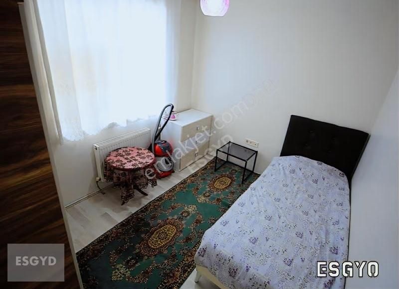 Esgyo'dan Sütlüce Mh Kısal Sk 2+0 Bakımlı Ve Eşyalı Daire - Görsel 3