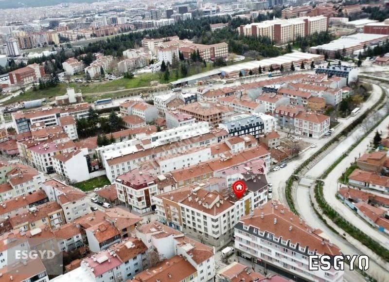 Esgyo'dan Sütlüce Mh Kısal Sk 2+0 Bakımlı Ve Eşyalı Daire - Görsel 17