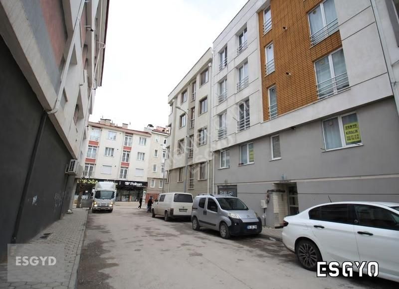 Esgyo'dan Sütlüce Mh Kısal Sk 2+0 Bakımlı Ve Eşyalı Daire - Görsel 28