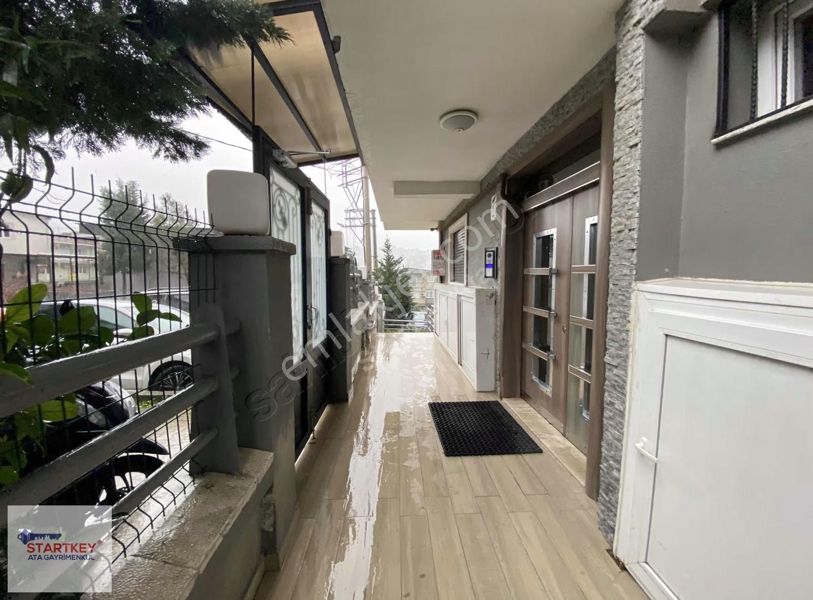 Bayraklı Onur Mahallesi'nde Site İçinde Eşyalı 1+1 Kiralık Daire - Görsel 17