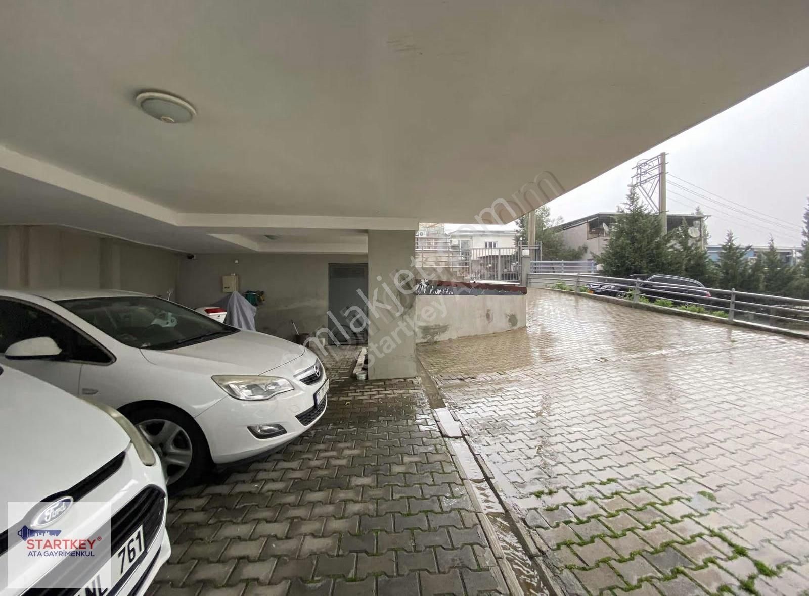 Bayraklı Onur Mahallesi'nde Site İçinde Eşyalı 1+1 Kiralık Daire - Görsel 18