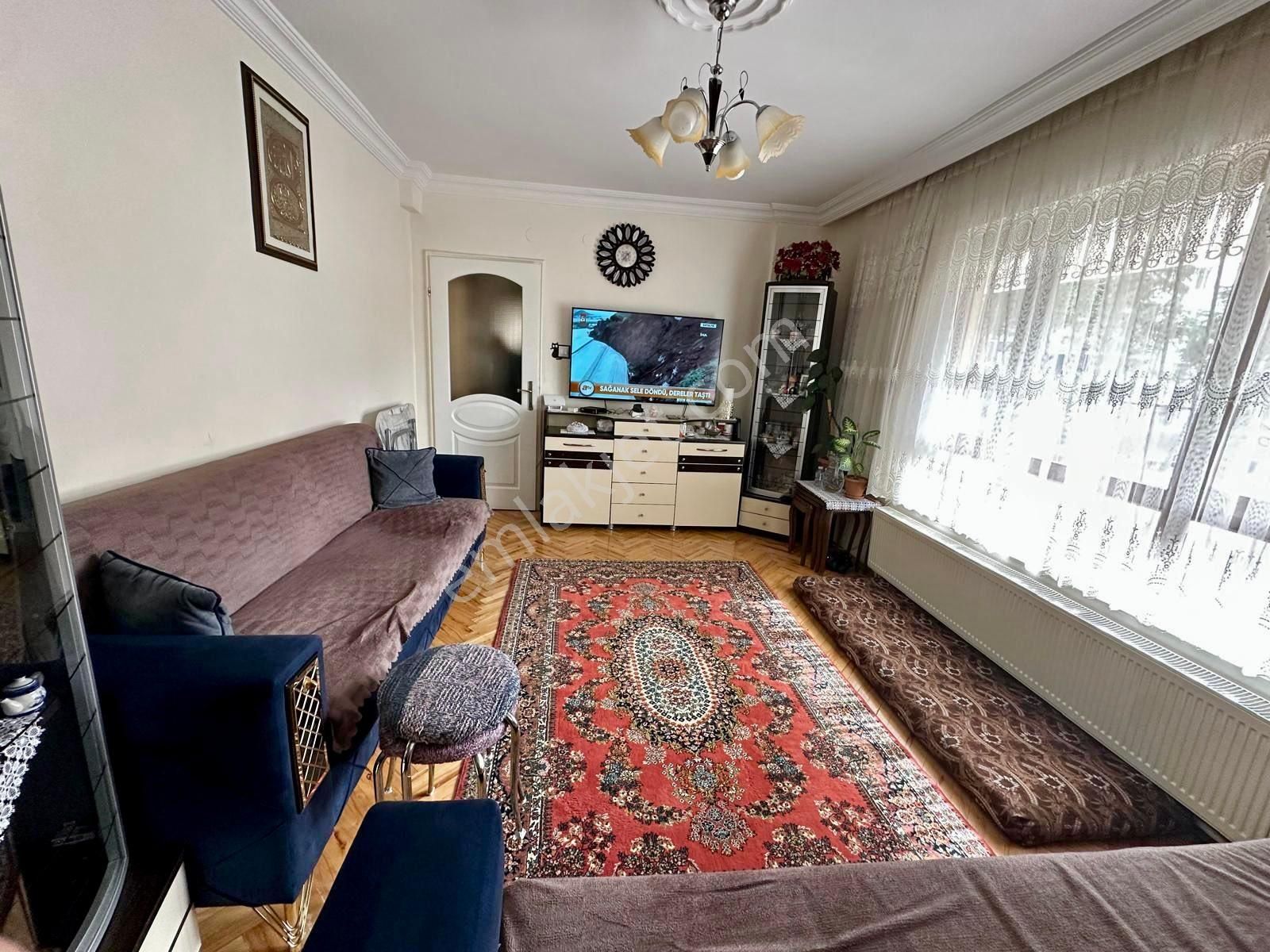 Yatırımlık Ufuktepe Mah Cadde Yakını Yüksek Giriş 3+1 - Görsel 3