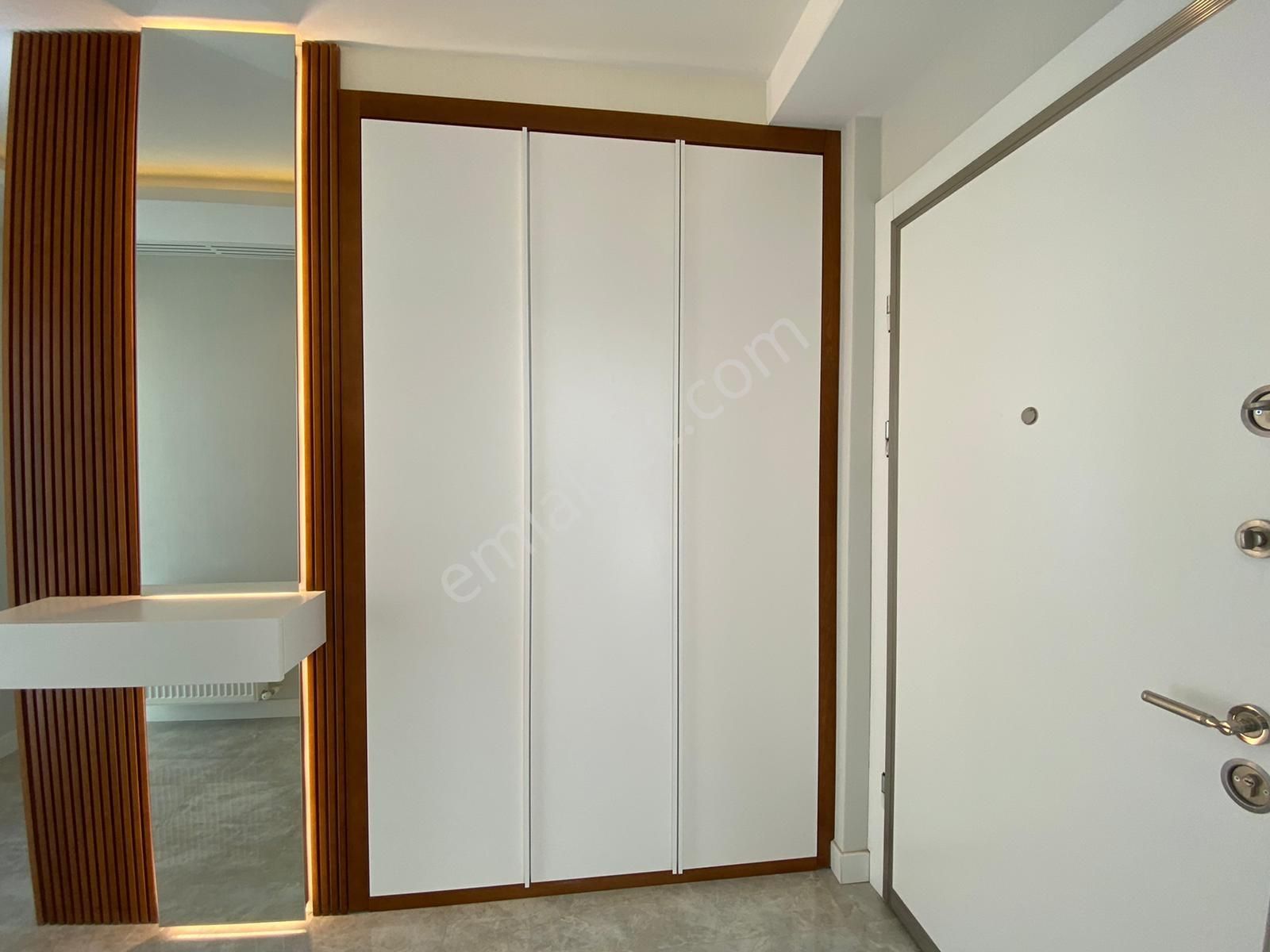 Çukurova Belediyesi Cvr 4 Yaş/3+1/ç.banyo/g.odalı/kombi/iskanlı - Görsel 26