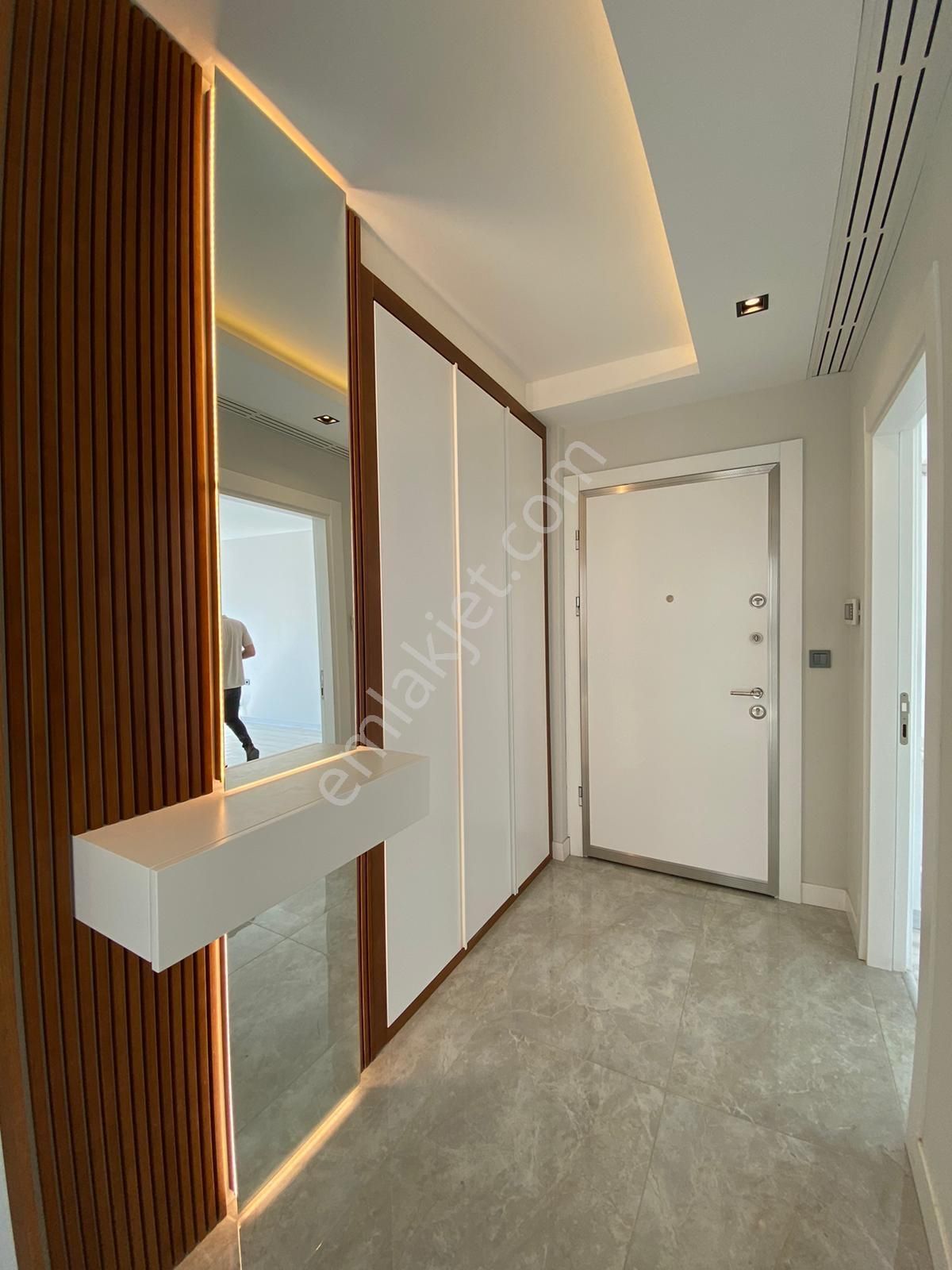 Çukurova Belediyesi Cvr 4 Yaş/3+1/ç.banyo/g.odalı/kombi/iskanlı - Görsel 31