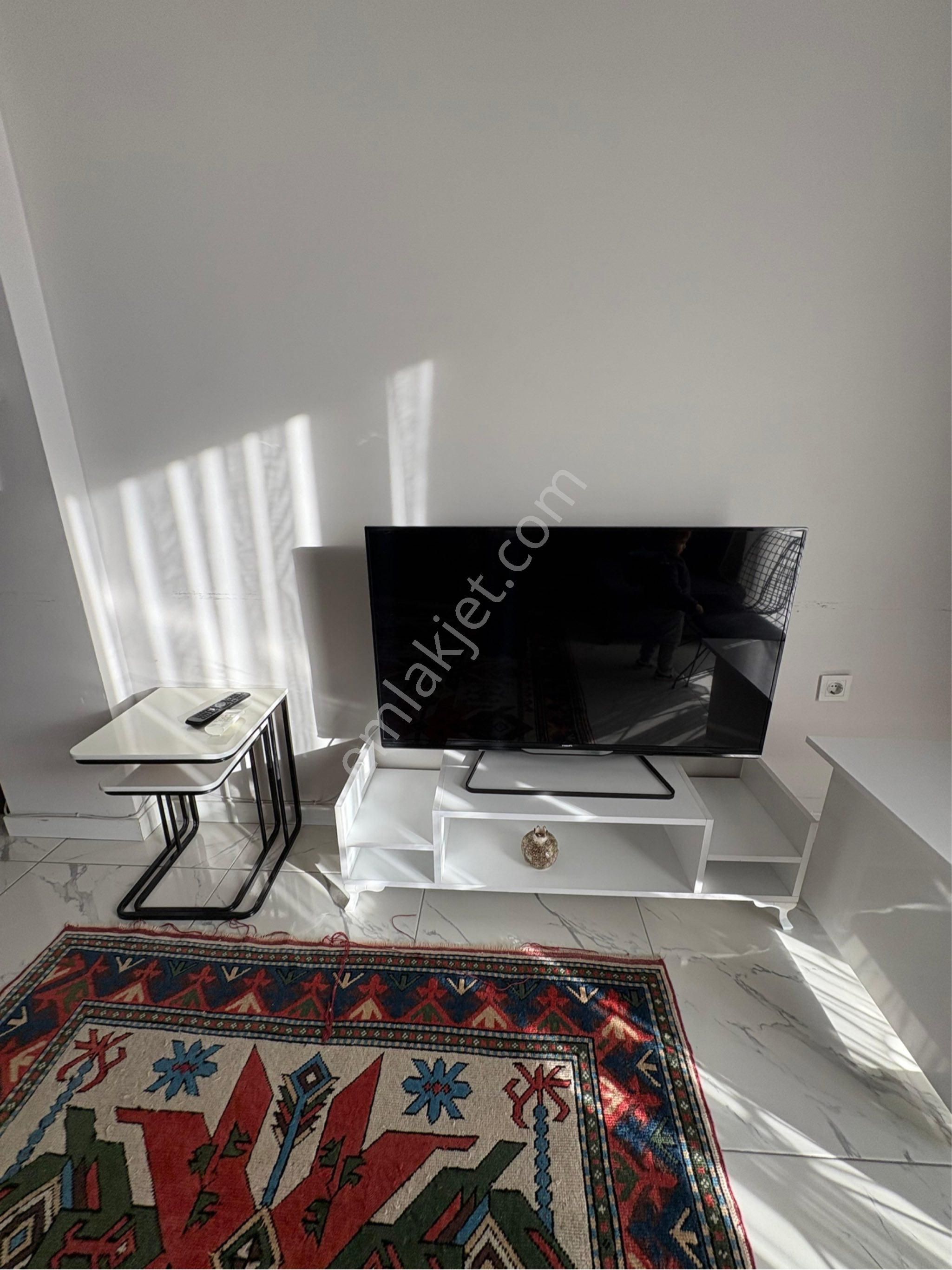 Güzelyalı Mahallesi Turgut Özal Bulvarı Yakını Full Eşyalı Lüks 1+1 Kiralık Daire - Görsel 8