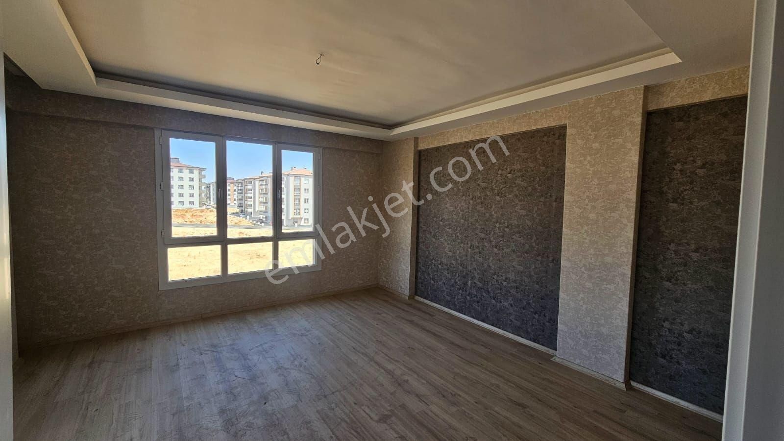 Sanayi Mahallesi Oduncular Sitesi 2+1 Satılık Daire