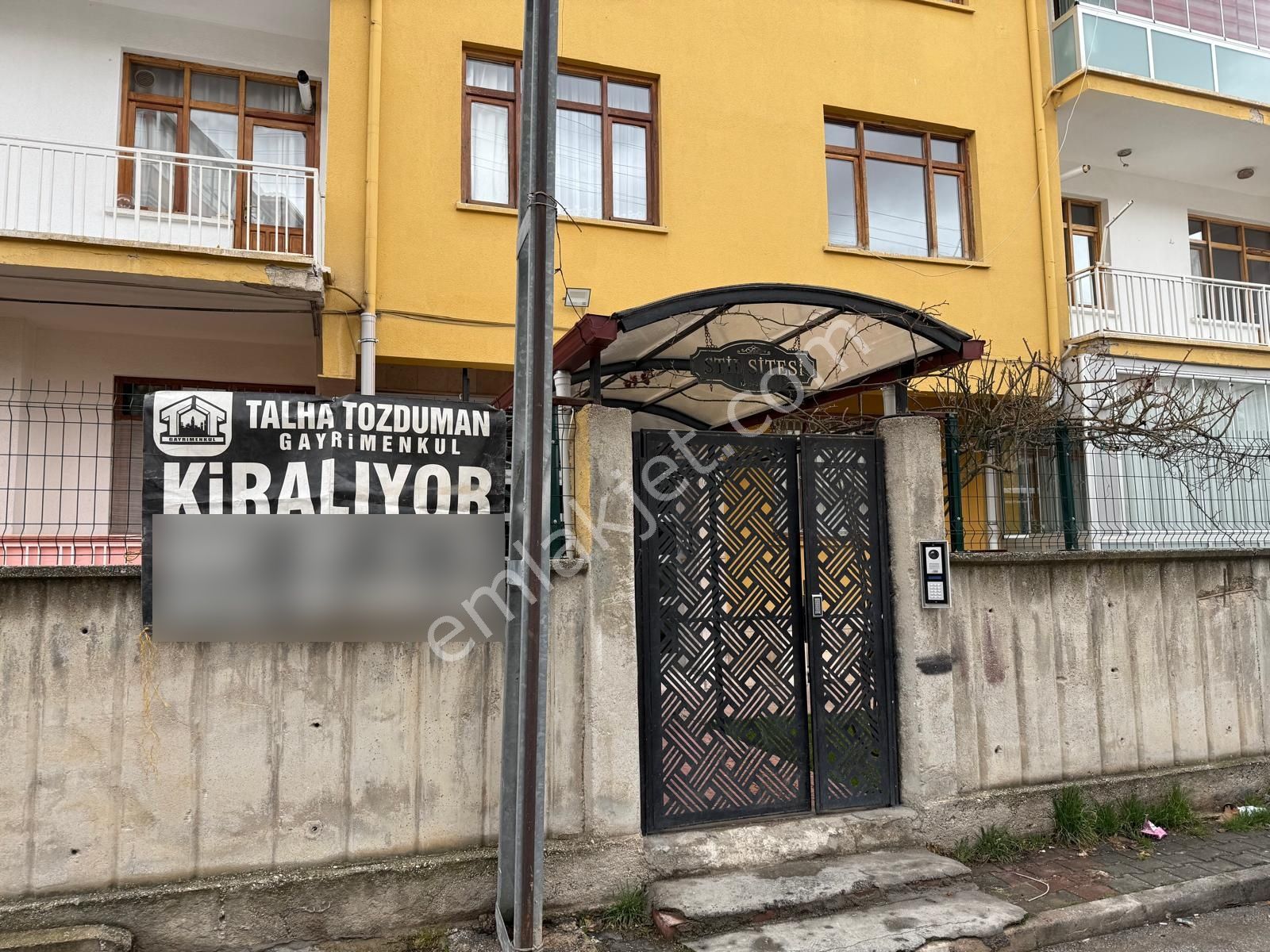 Talha Tozduman'dan Alavardı'da 80 M2 Siteiçi Çatı Katı 1+1 - Görsel 20