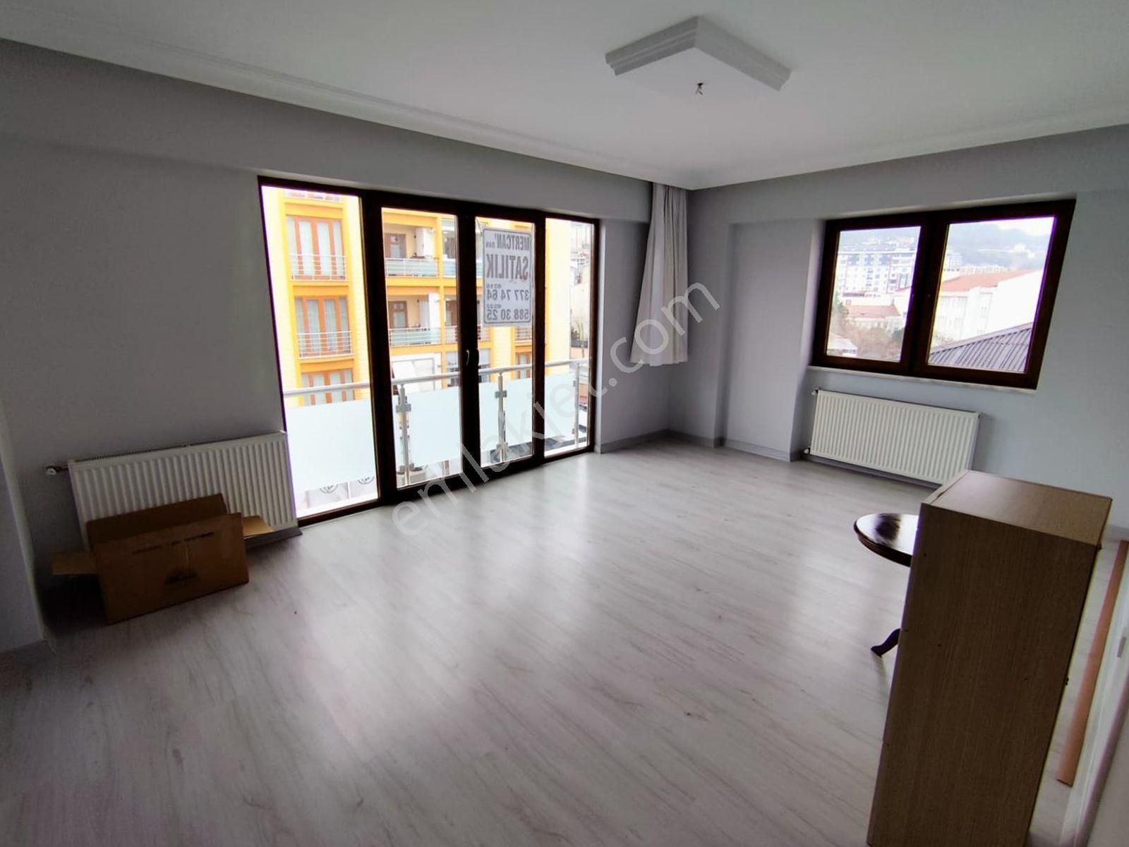 Mertcan Dan Cumhuriyet Mah İçi Full Yenilenmiş 2+1 Ankastreli - İskanlı