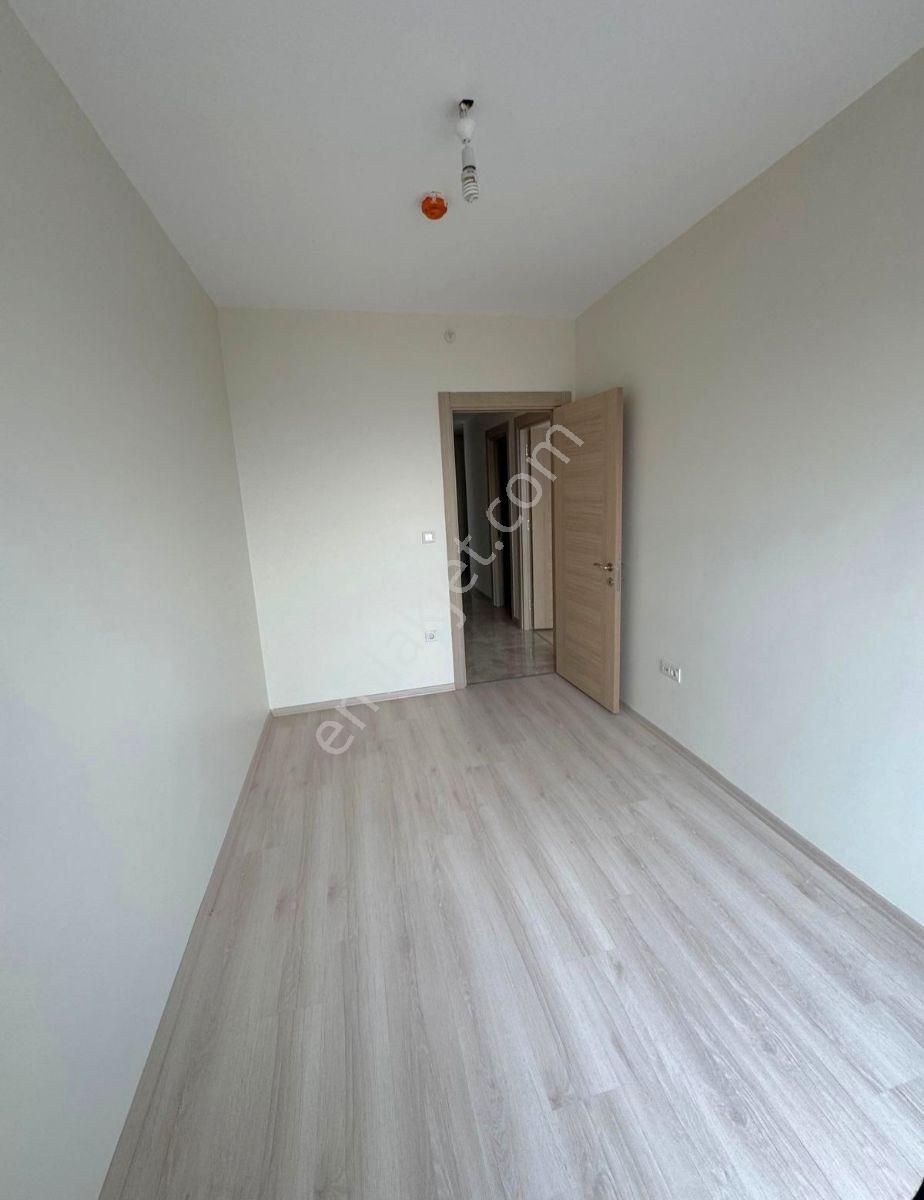 Ömür İstanbul'da Satılık Teraslı 144m2 2+1 Lüks Daire - Görsel 25