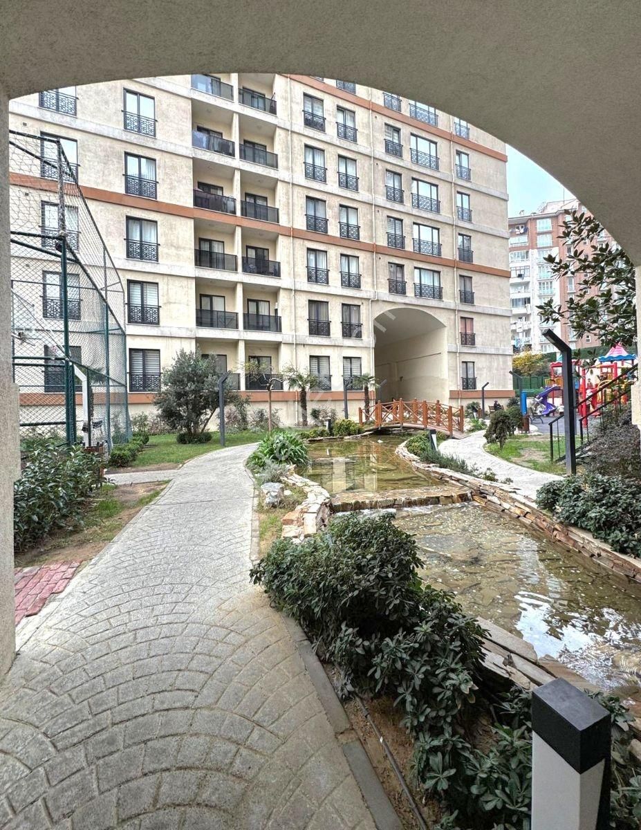 Ömür İstanbul'da Satılık Teraslı 144m2 2+1 Lüks Daire - Görsel 18