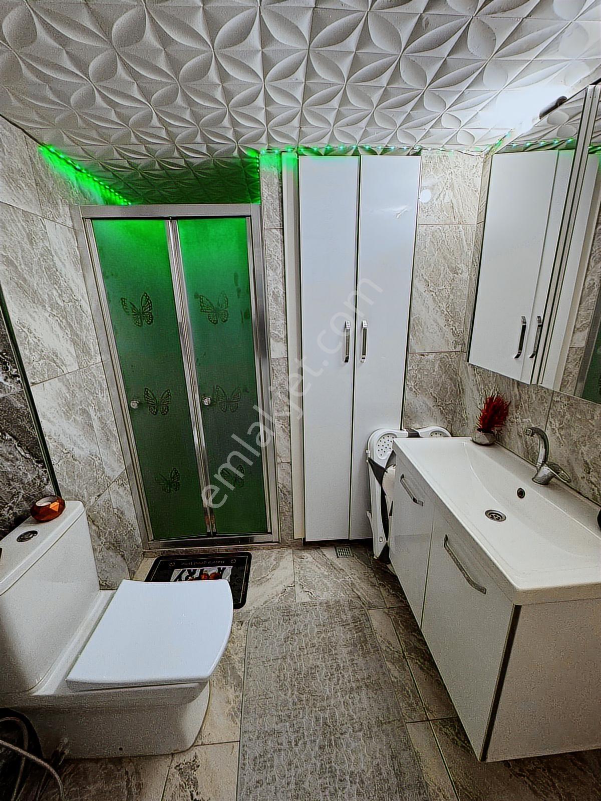 Bucakoop Mahallesinde.site İçinde Satılık 115m2 2+1 Köşe Daire - Görsel 12