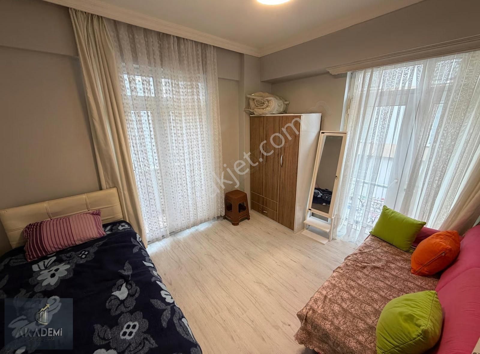 Bahçelievler'de Eşyalı, Asansörlü 1+0 Daire - Üniversite Yakını - Görsel 5