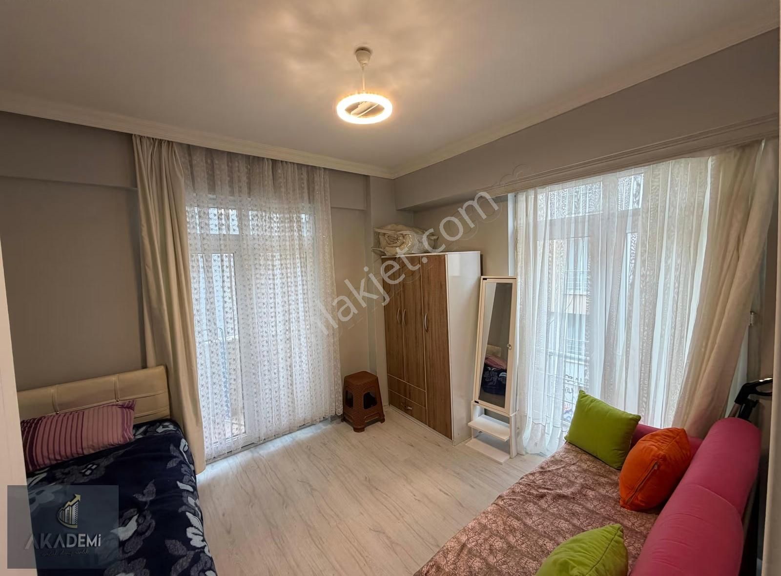 Bahçelievler'de Eşyalı, Asansörlü 1+0 Daire - Üniversite Yakını - Görsel 4