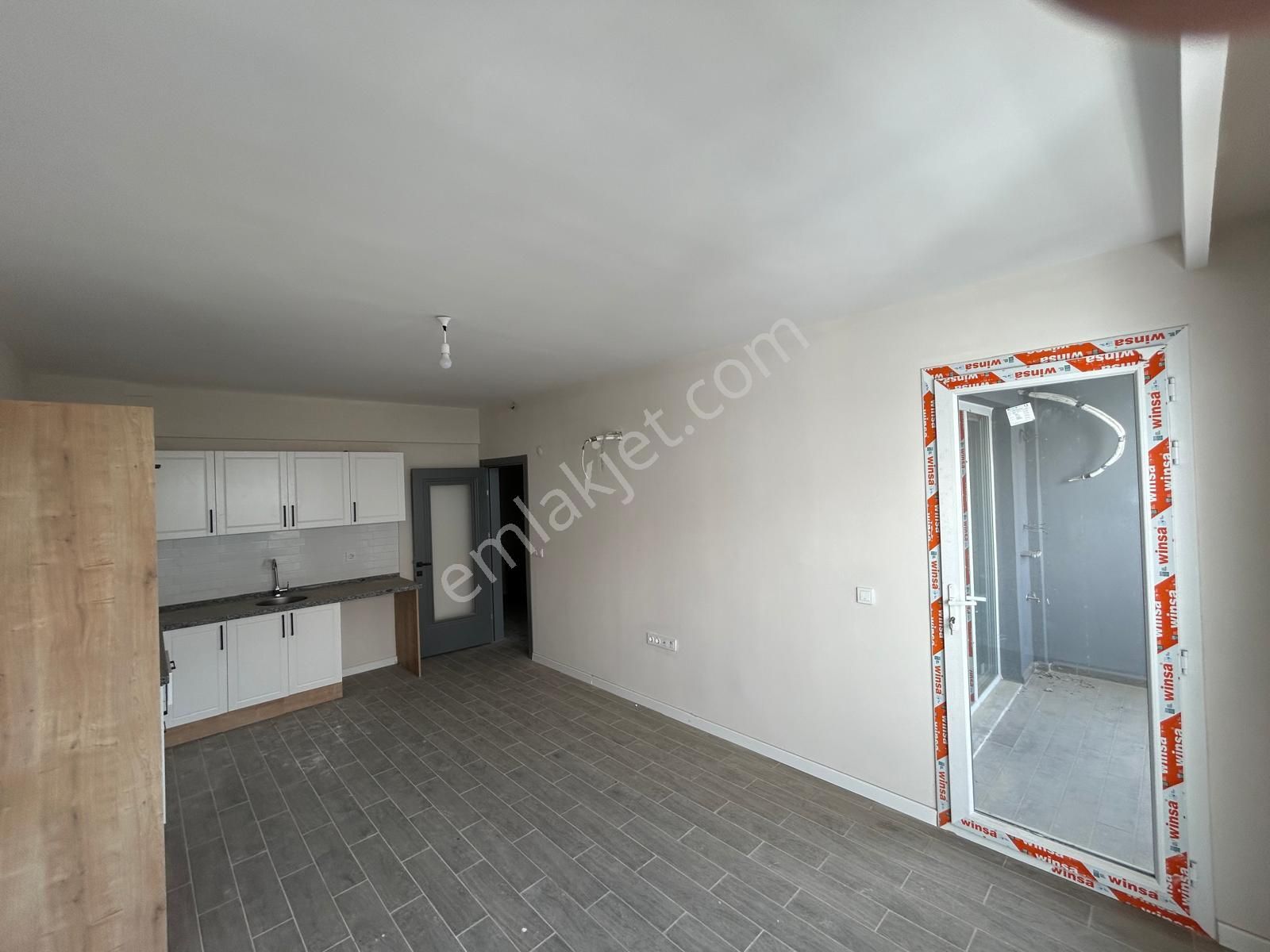 Davutlar Merkezde Havuzlu, Denize Yakın 1+1 Satılık Daire - Görsel 24
