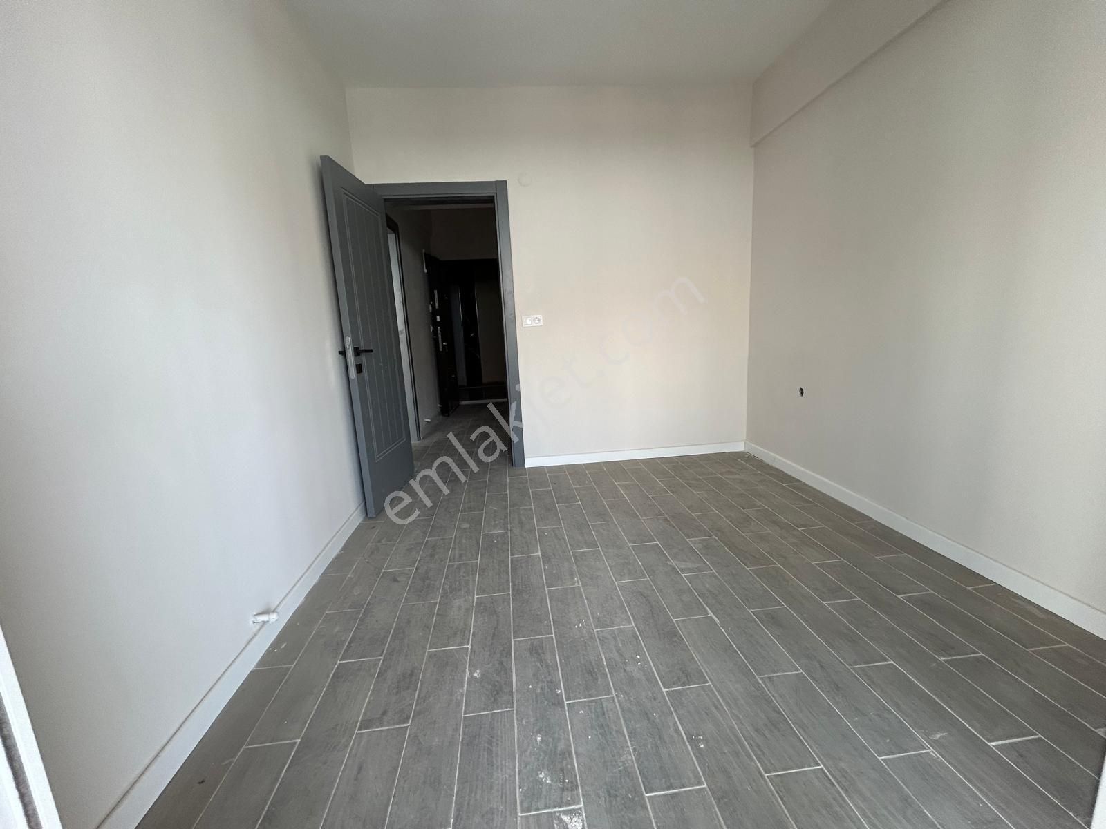 Davutlar Merkezde Havuzlu, Denize Yakın 1+1 Satılık Daire - Görsel 20