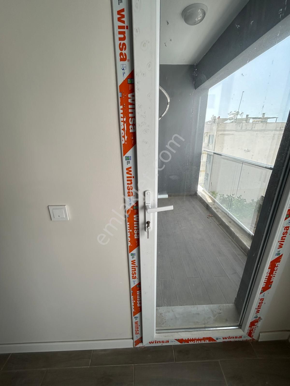 Davutlar Merkezde Havuzlu, Denize Yakın 1+1 Satılık Daire - Görsel 28