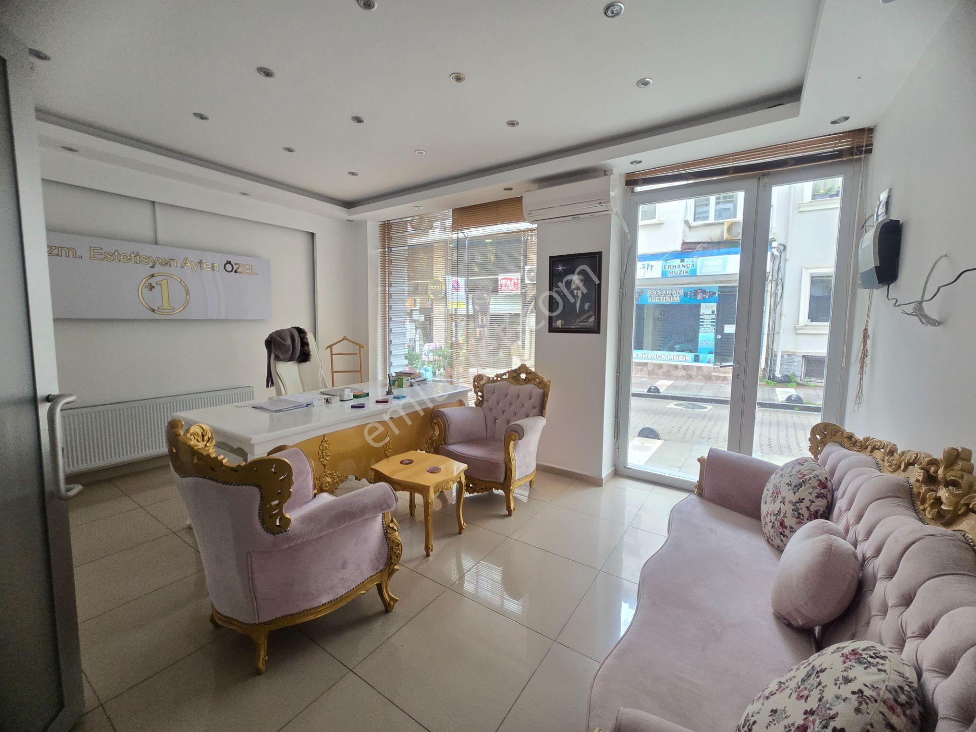 Biga Çarşı Merkezde Satılık 226 M² İş Yerı | Geniş Cepheli - Görsel 3
