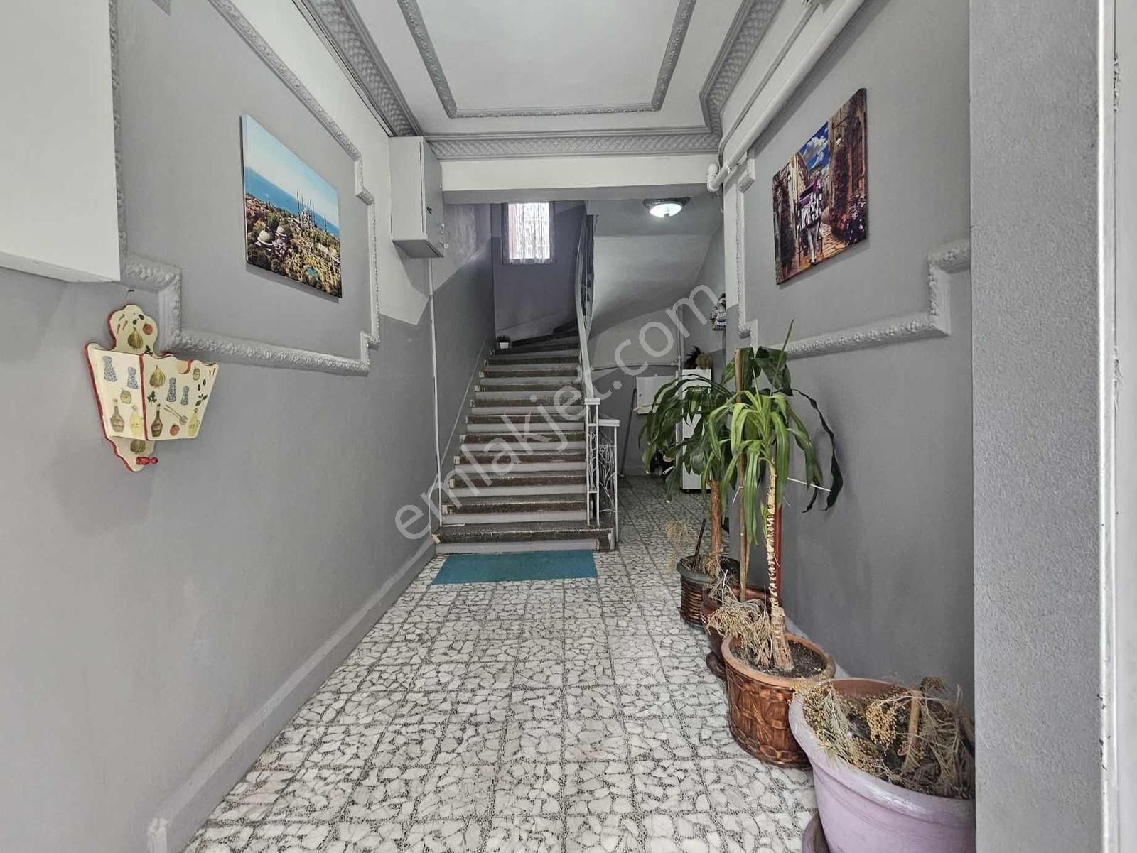 Fatih Akşemsettin Mahallesinde Full Tadilatlı 3+1satılık Daire - Görsel 27