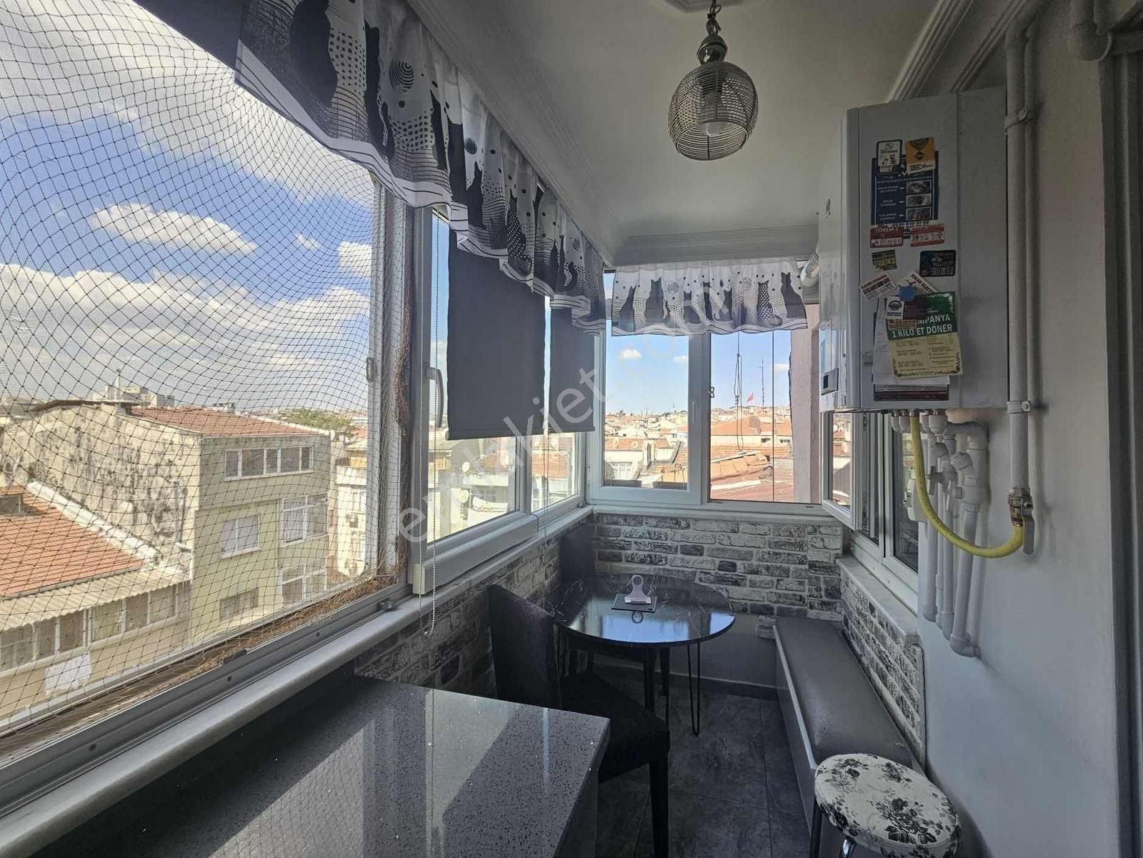 Fatih Akşemsettin Mahallesinde Full Tadilatlı 3+1satılık Daire - Görsel 6