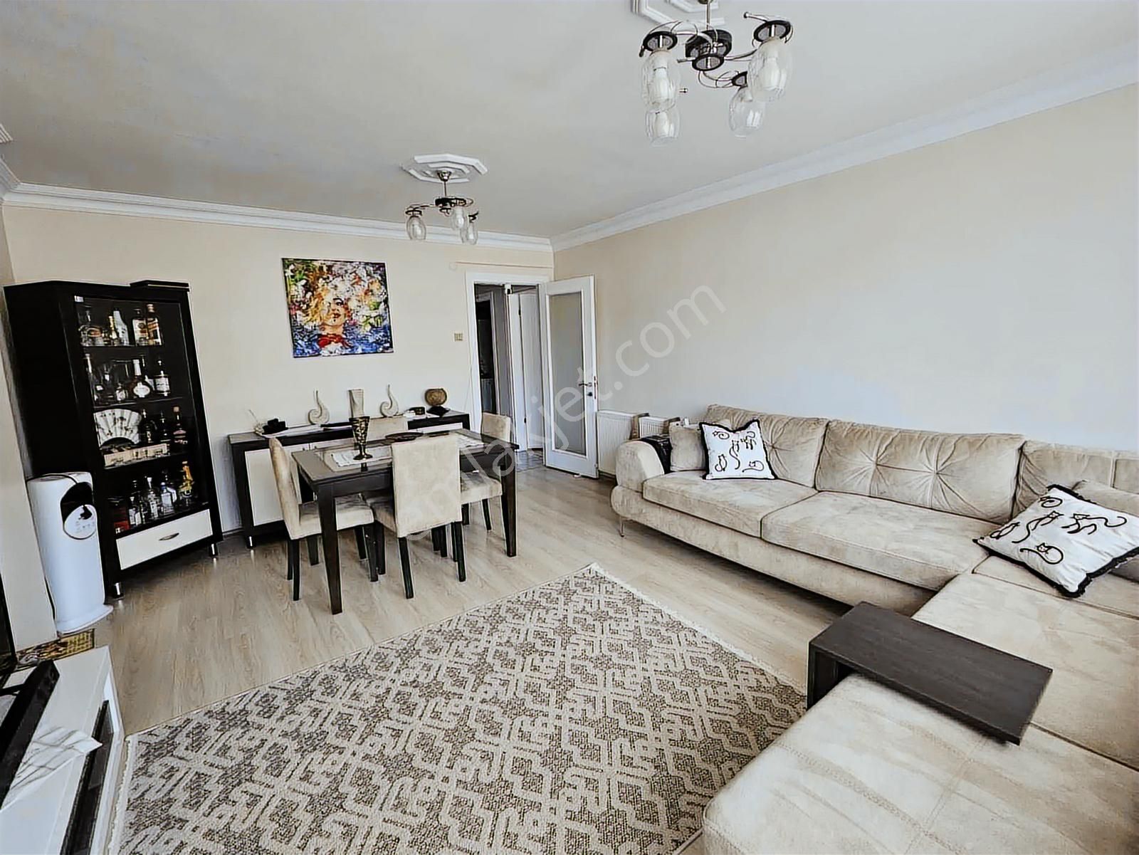 Fatih Akşemsettin Mahallesinde Full Tadilatlı 3+1satılık Daire - Görsel 21