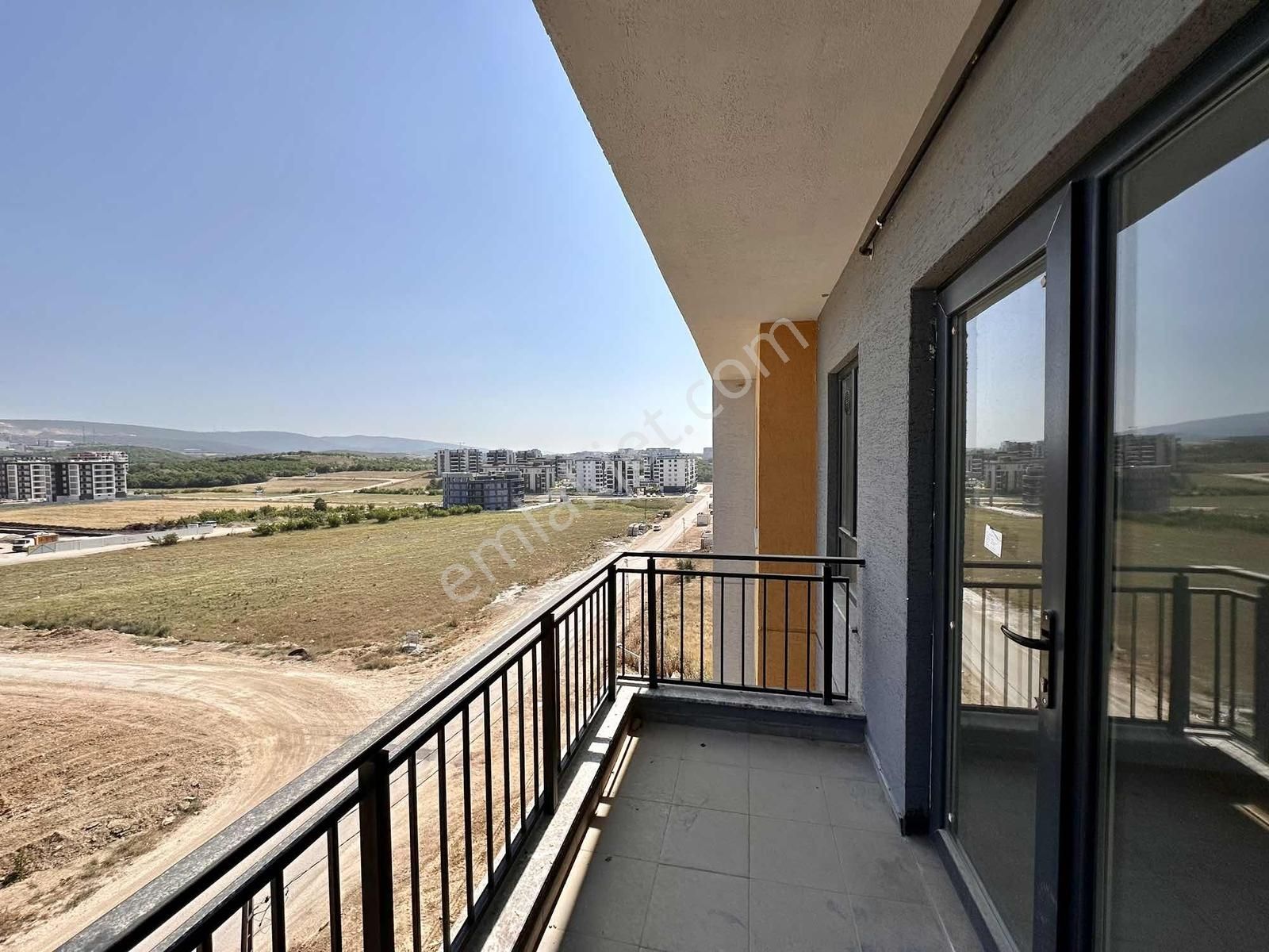 Nilüfer Kayapa Relife Sit. 2+1 Önü Açık Kiralık Sıfır Daire - Görsel 3