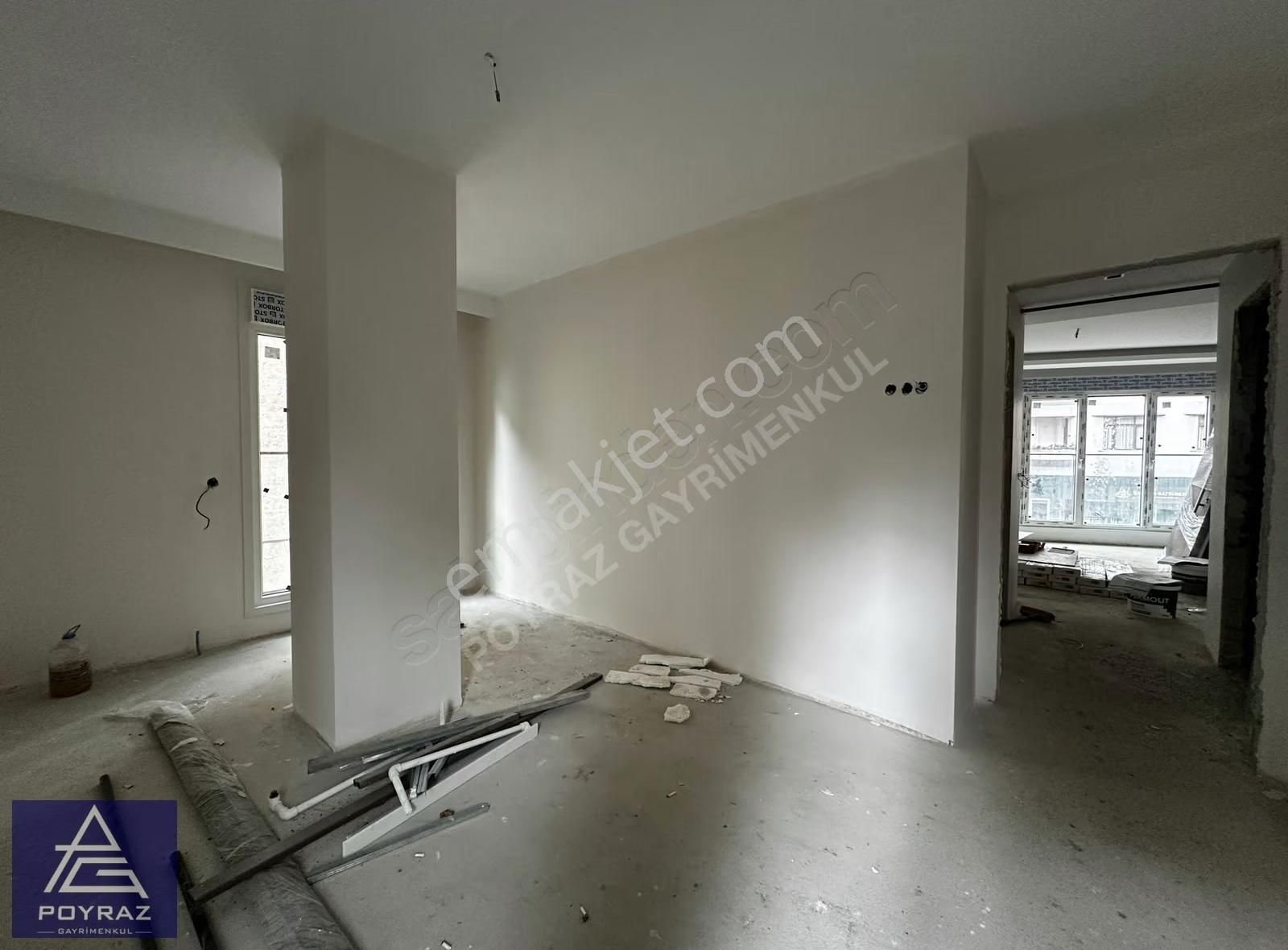 Poyraz'dan Caddebostan Sahilde Sıfır Binada Balkonlu 1+1 Satılık - Görsel 2