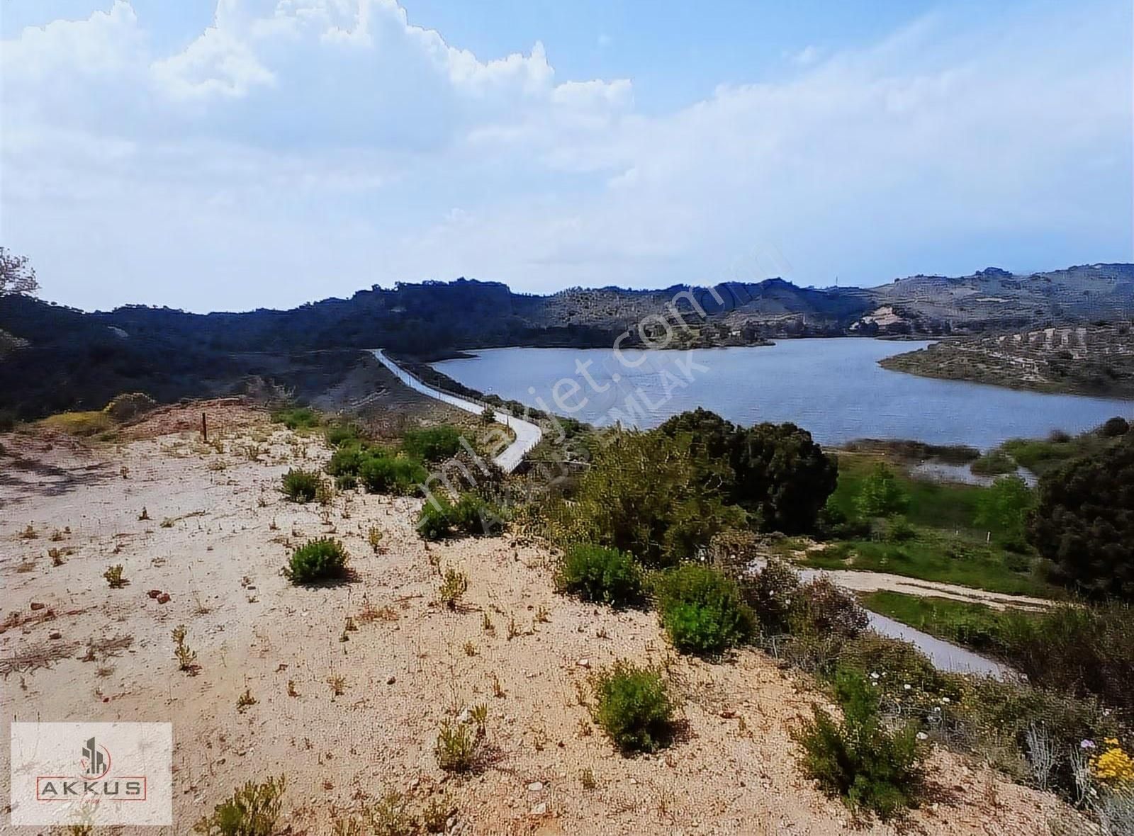 Akkuş Emlak'tan Baraj Manzaralı Zeytinlik - Görsel 23