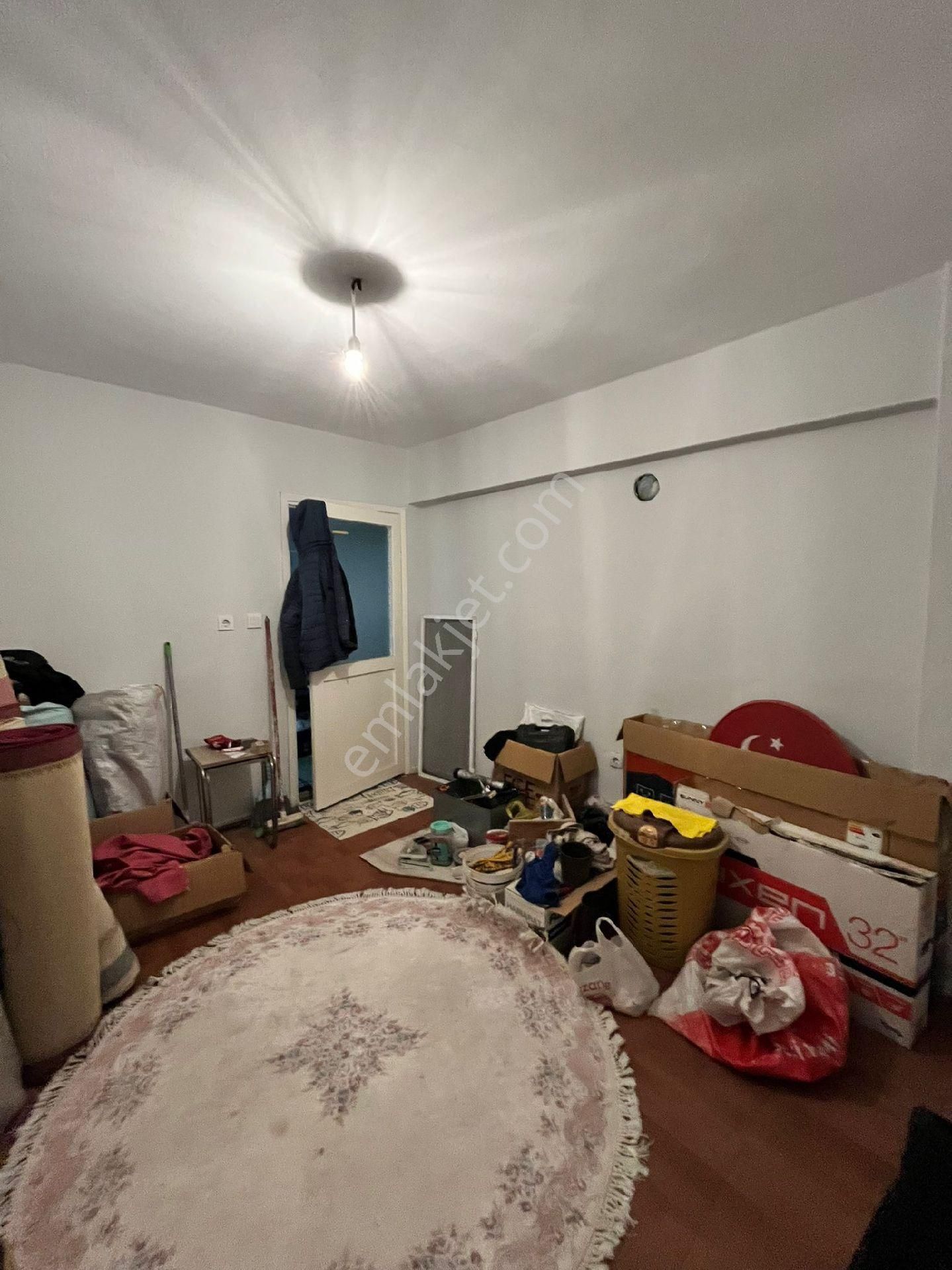 Silahtarağa Mahallesinde Satılık Ara Kat 2+1 90m2 - Görsel 10