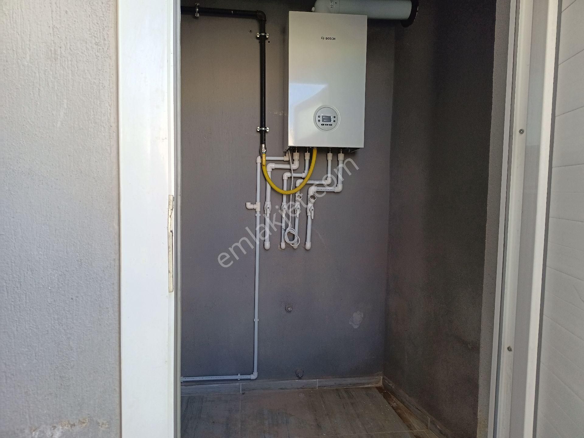 Buket Emlaktan Kiralık 2+1 Daire Ara Kat Doğalgazlı Asansörlü Ebeveyn Banyolu Kilerli - Görsel 32