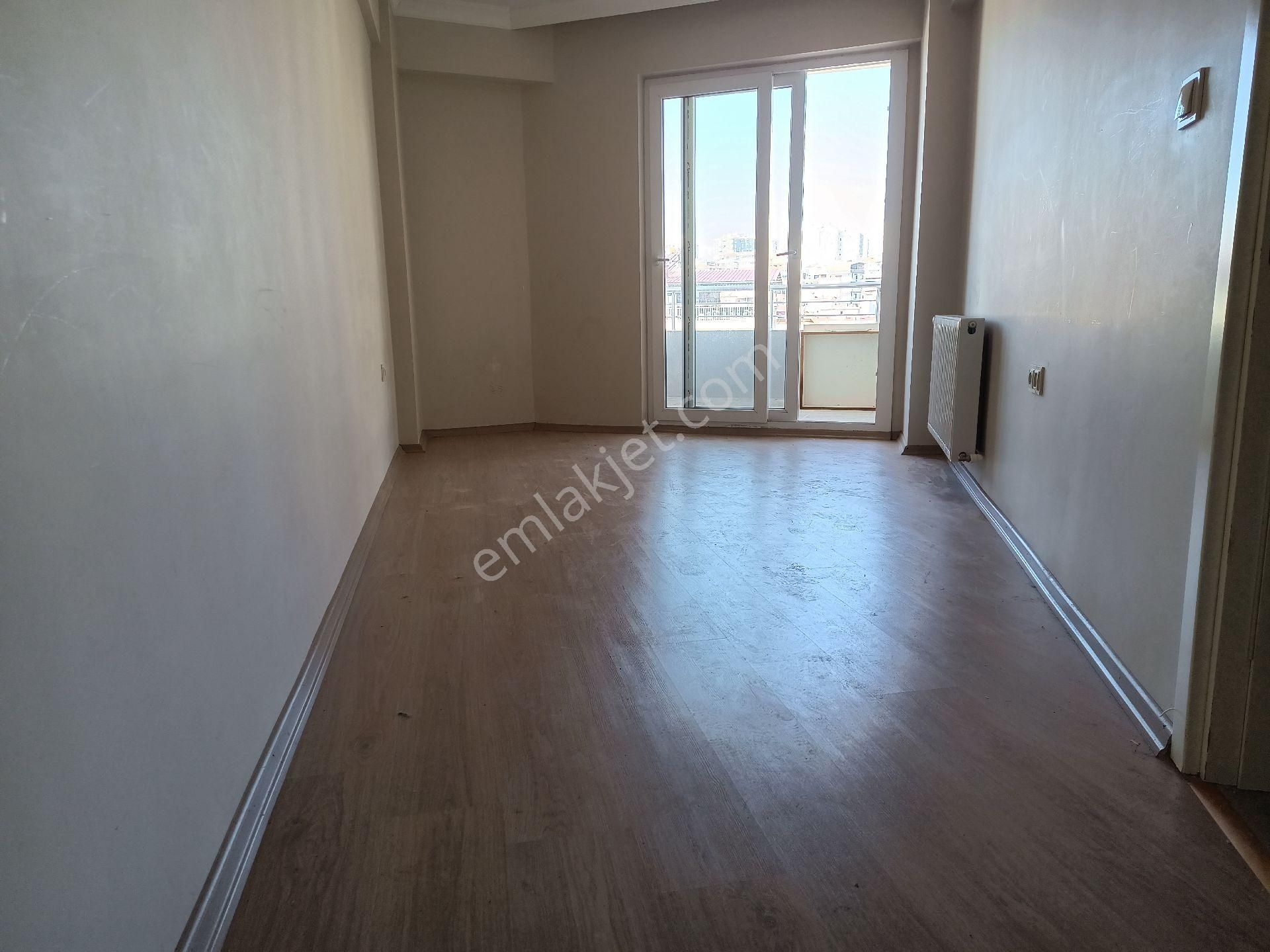 Buket Emlaktan Kiralık 2+1 Daire Ara Kat Doğalgazlı Asansörlü Ebeveyn Banyolu Kilerli - Görsel 30