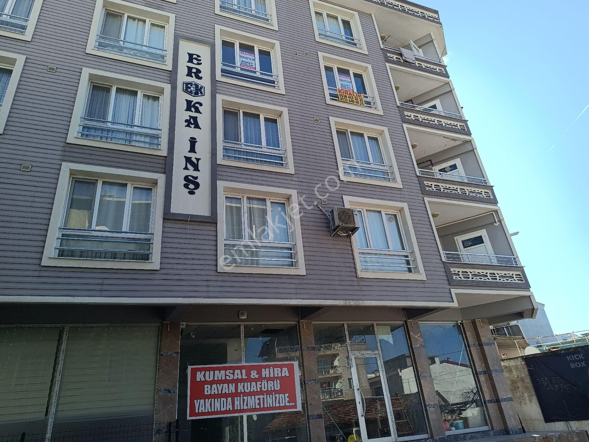 Buket Emlaktan Kiralık 2+1 Daire Ara Kat Doğalgazlı Asansörlü Ebeveyn Banyolu Kilerli