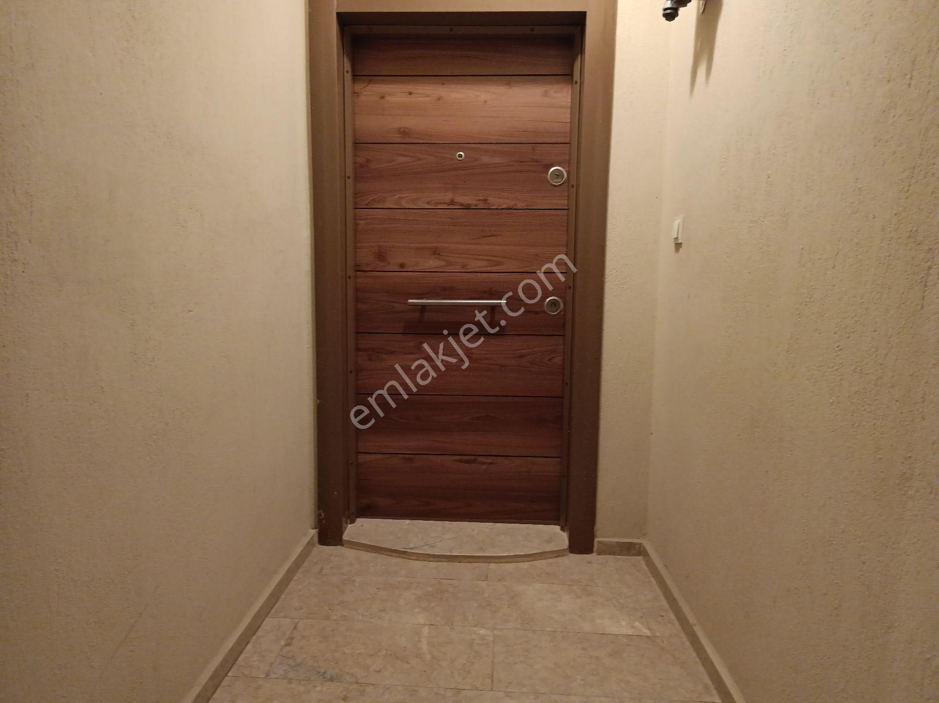 Buket Emlaktan Kiralık 2+1 Daire Ara Kat Doğalgazlı Asansörlü Ebeveyn Banyolu Kilerli - Görsel 4