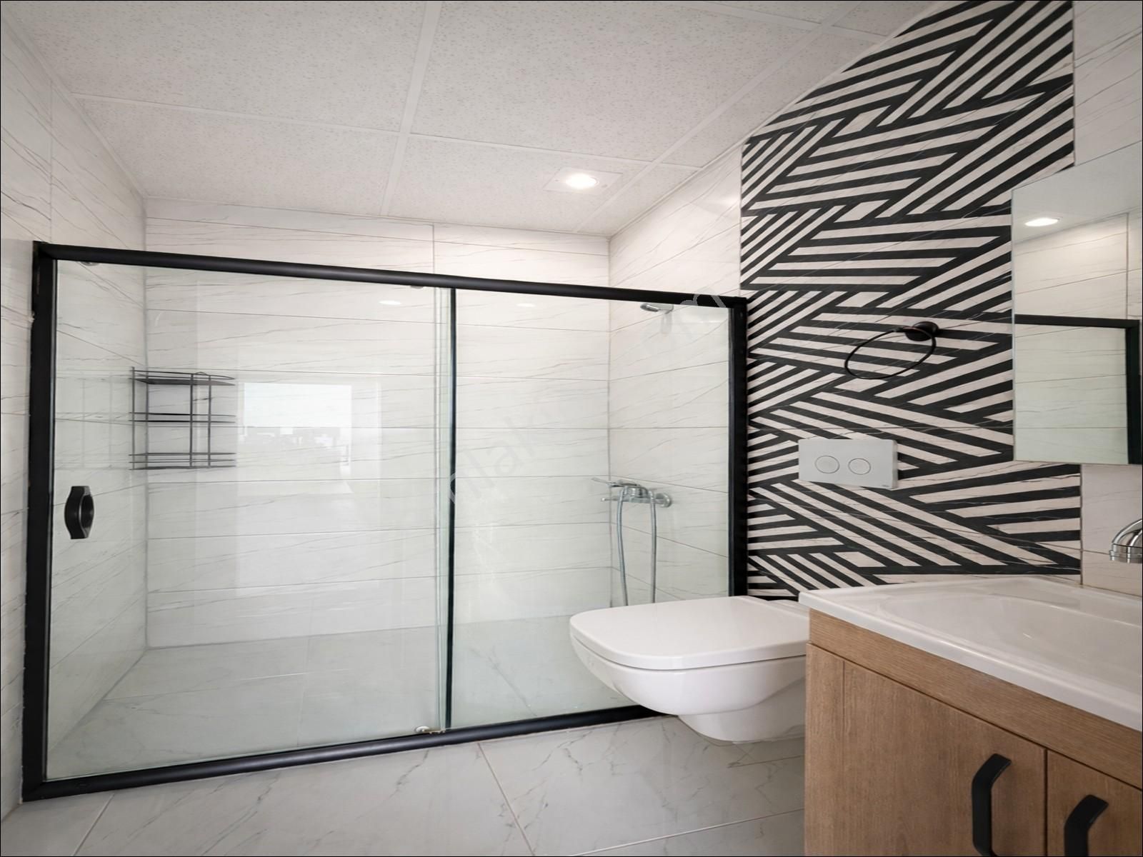 Siteler Bölgesinde N.hikmet Bul 4 Yıllık Site İçi Balkonlu Daire - Görsel 3